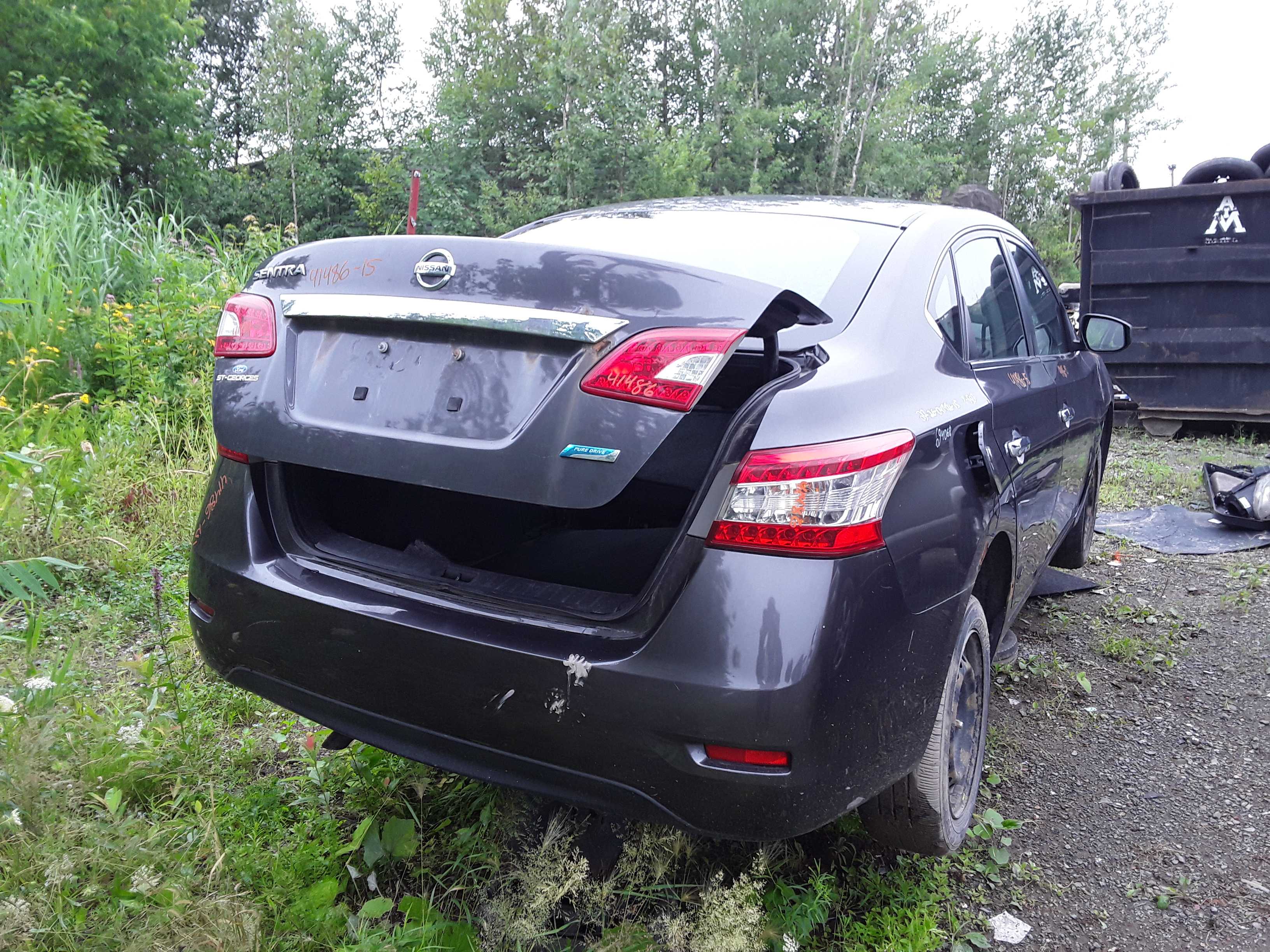 NISSAN SENTRA 2015