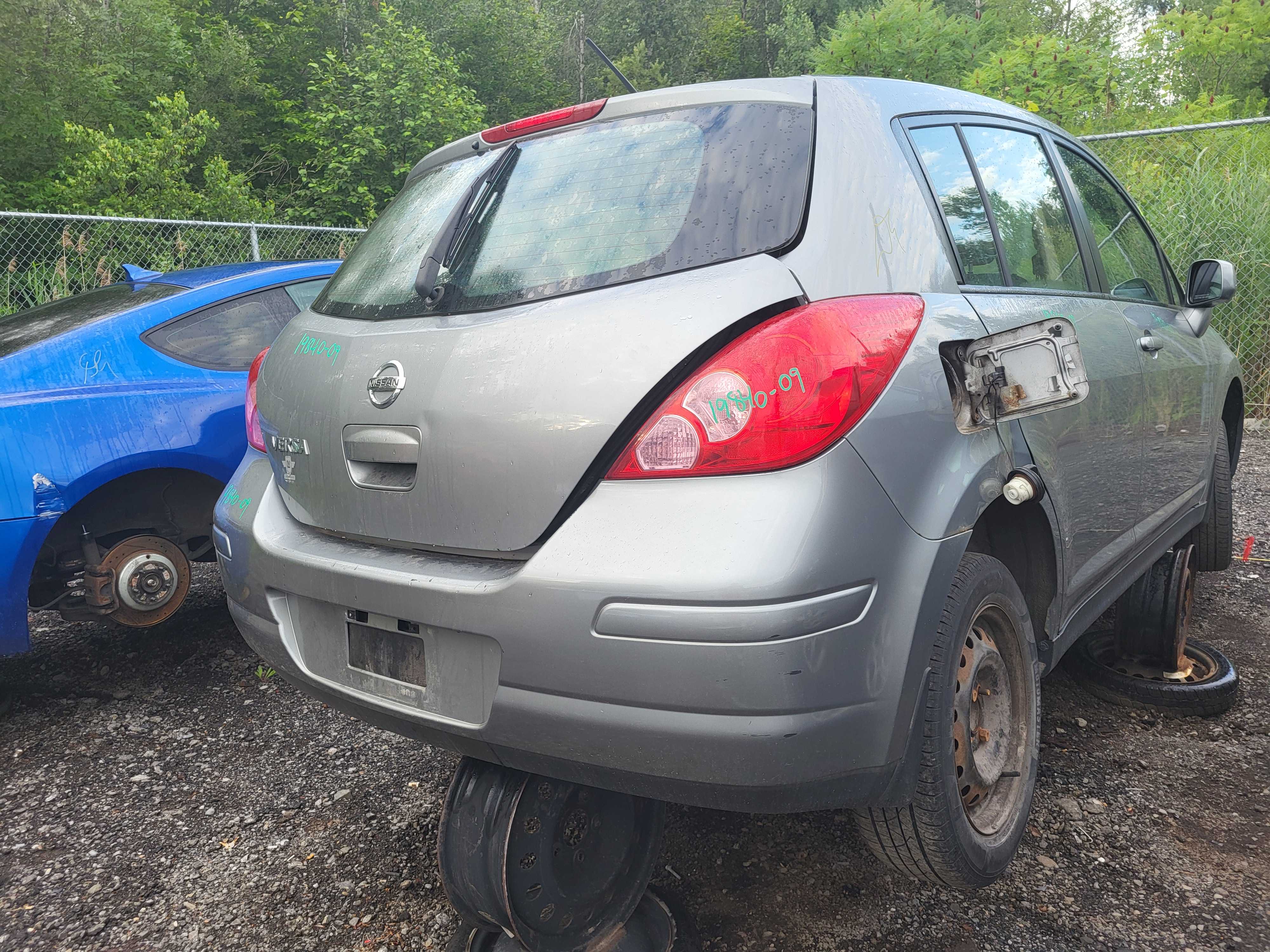 NISSAN VERSA 2009