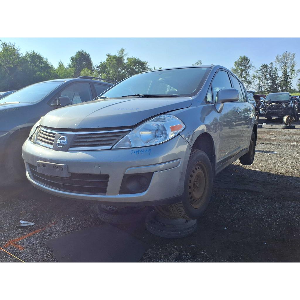 NISSAN VERSA 2009