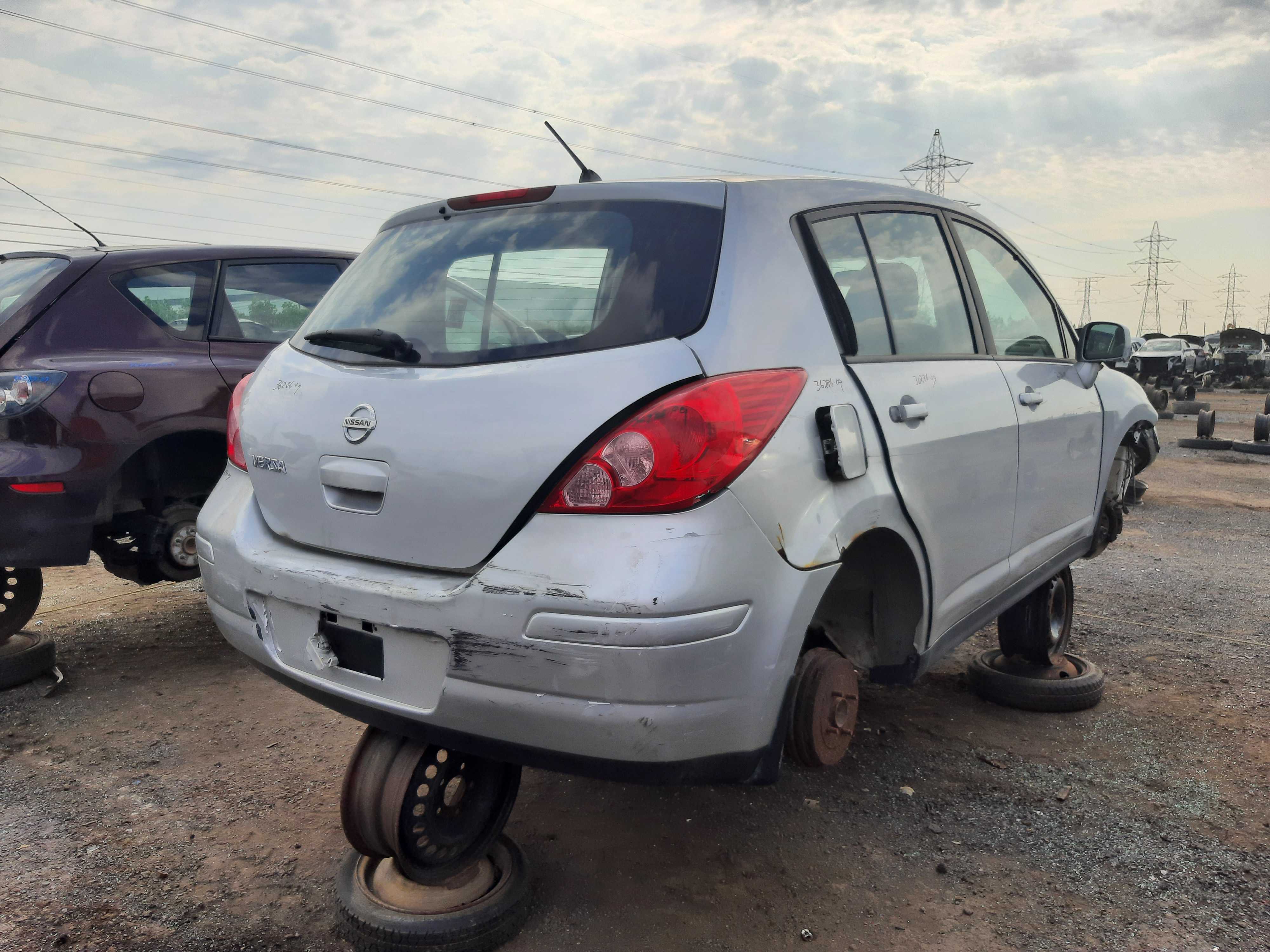 NISSAN VERSA 2009