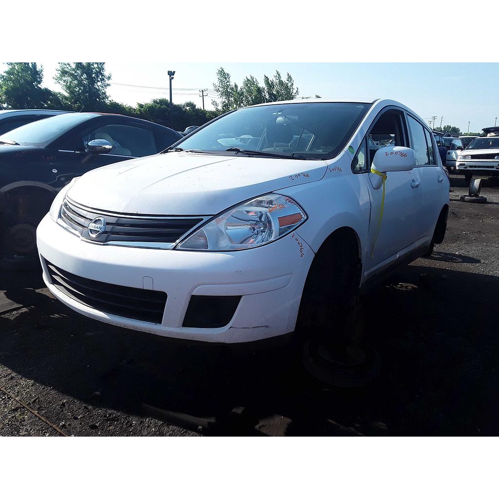 NISSAN VERSA 2010