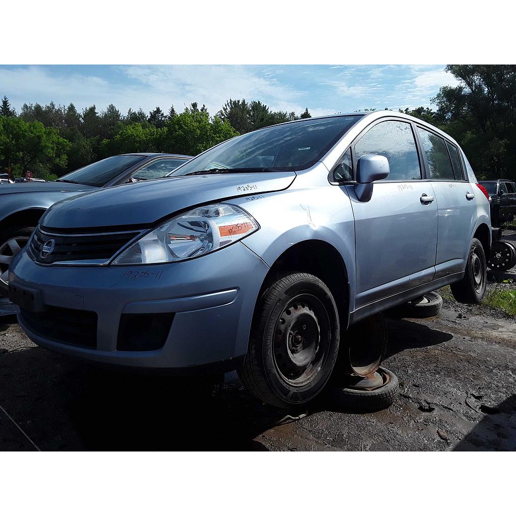 NISSAN VERSA 2011