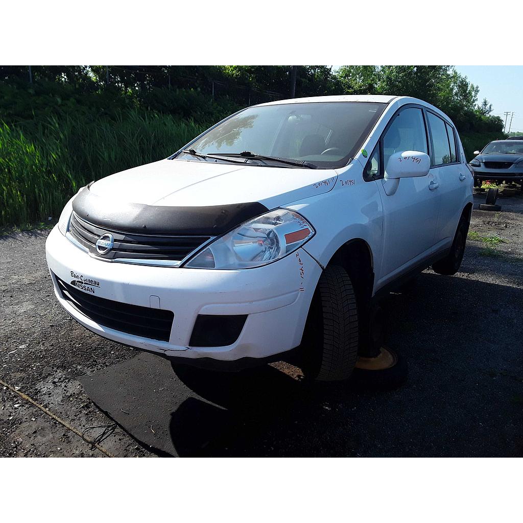NISSAN VERSA 2011