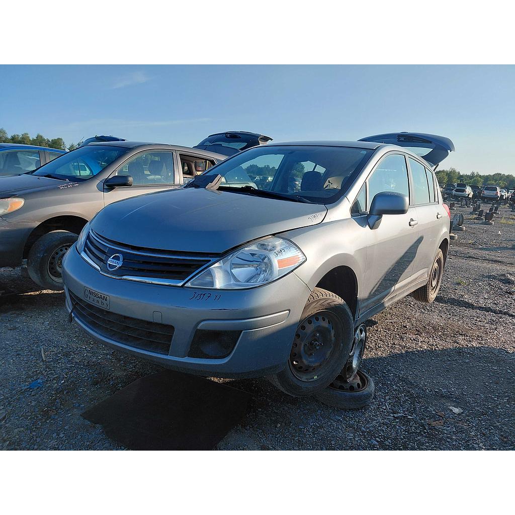 NISSAN VERSA 2011