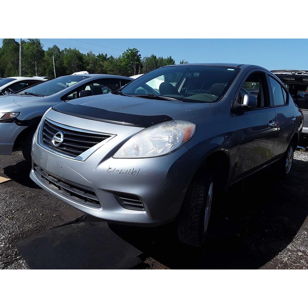 NISSAN VERSA 2012