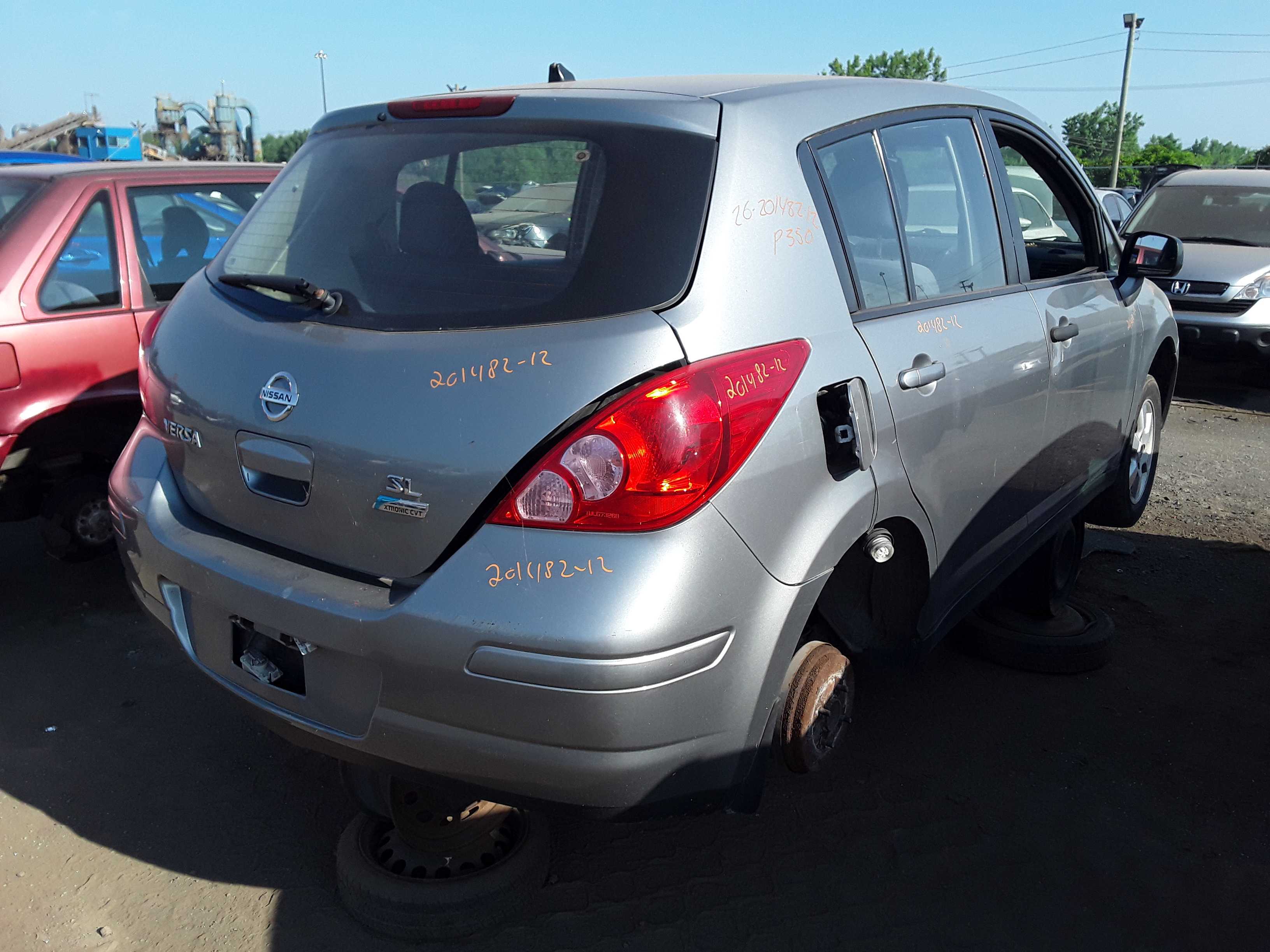 NISSAN VERSA 2012