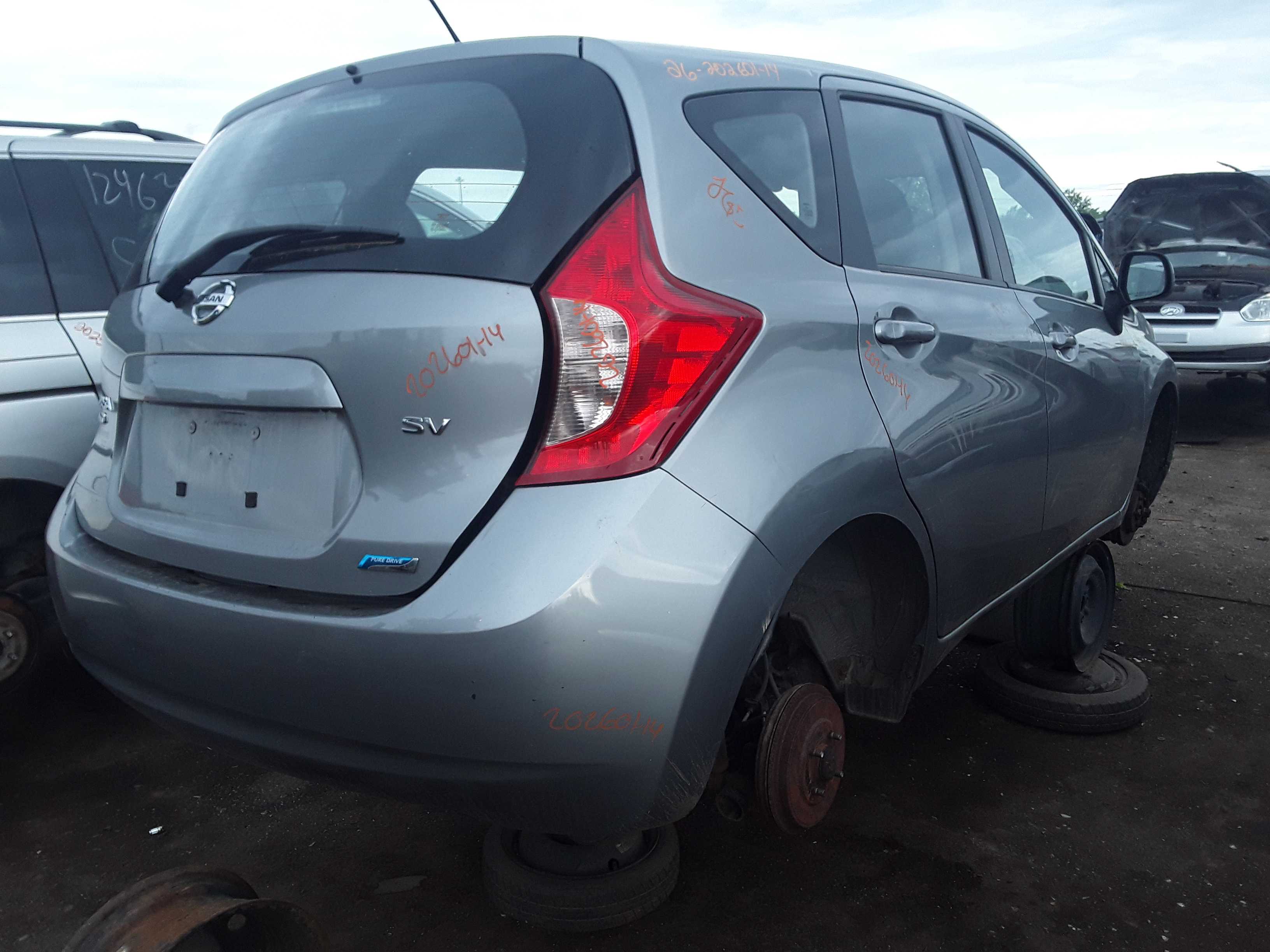 NISSAN VERSA 2014