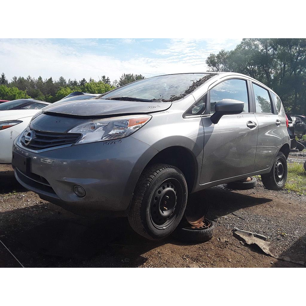 NISSAN VERSA 2015