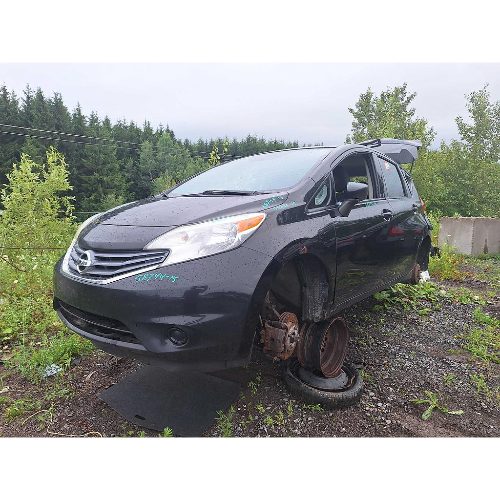 NISSAN VERSA 2015