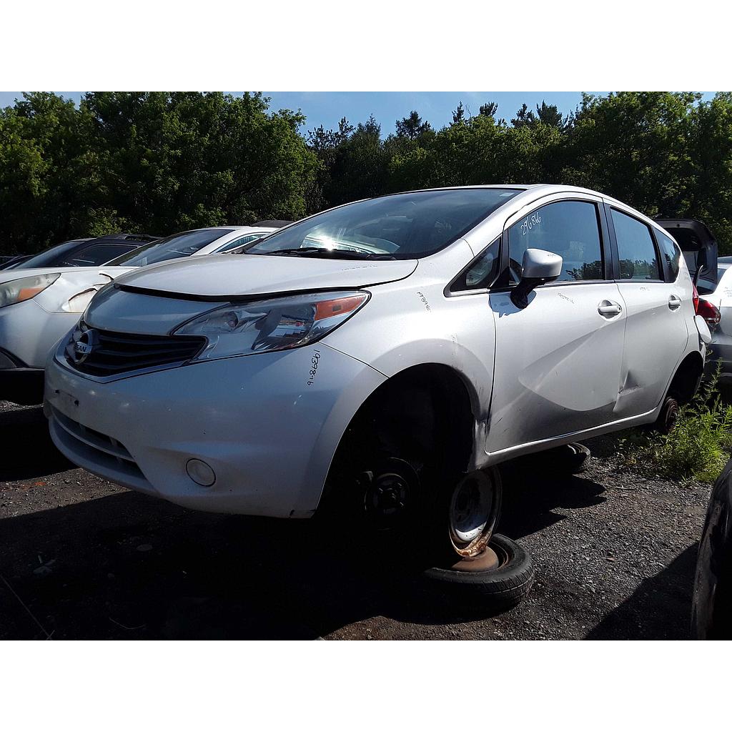 NISSAN VERSA 2016