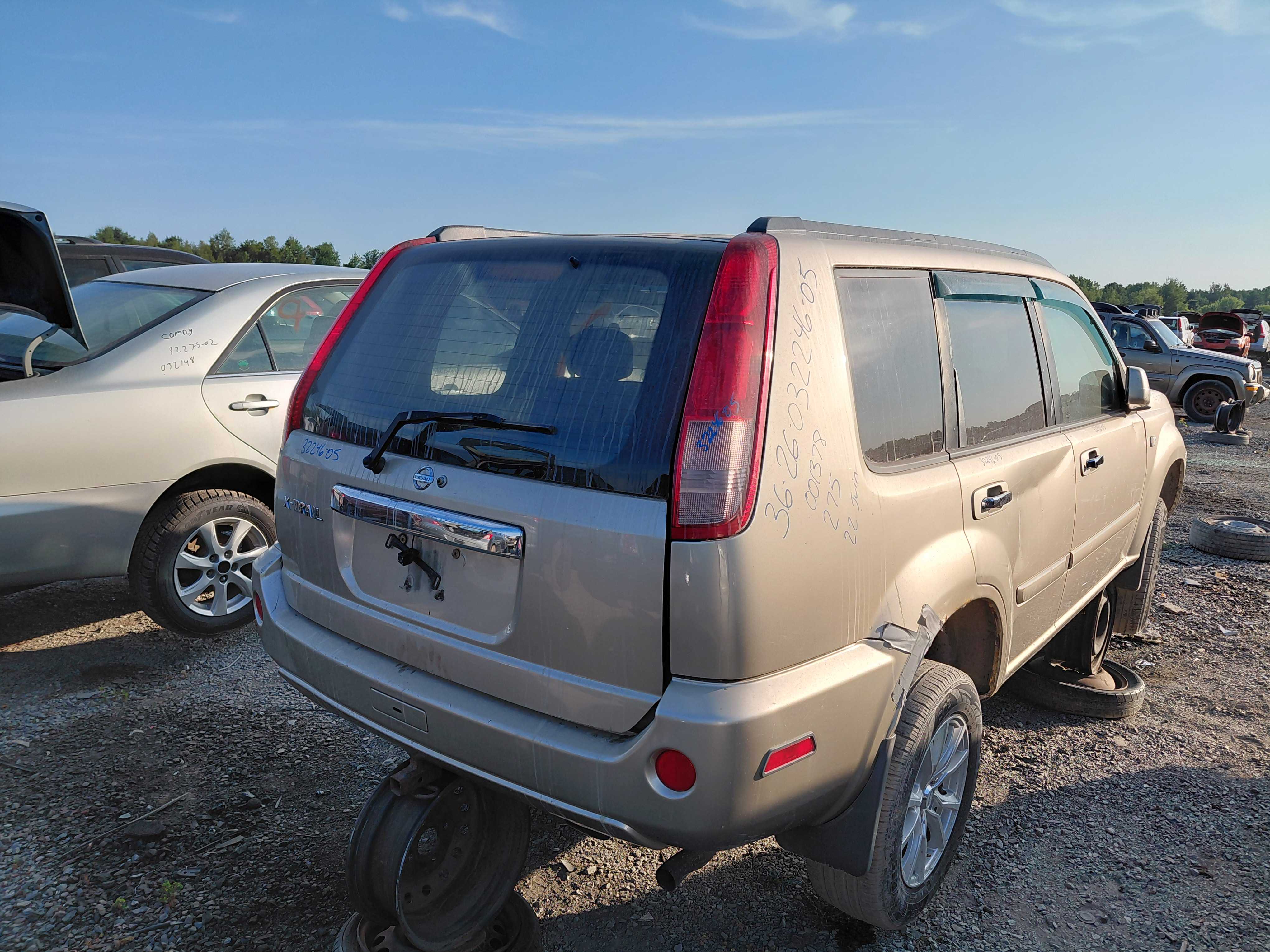 NISSAN X-TRAIL 2005