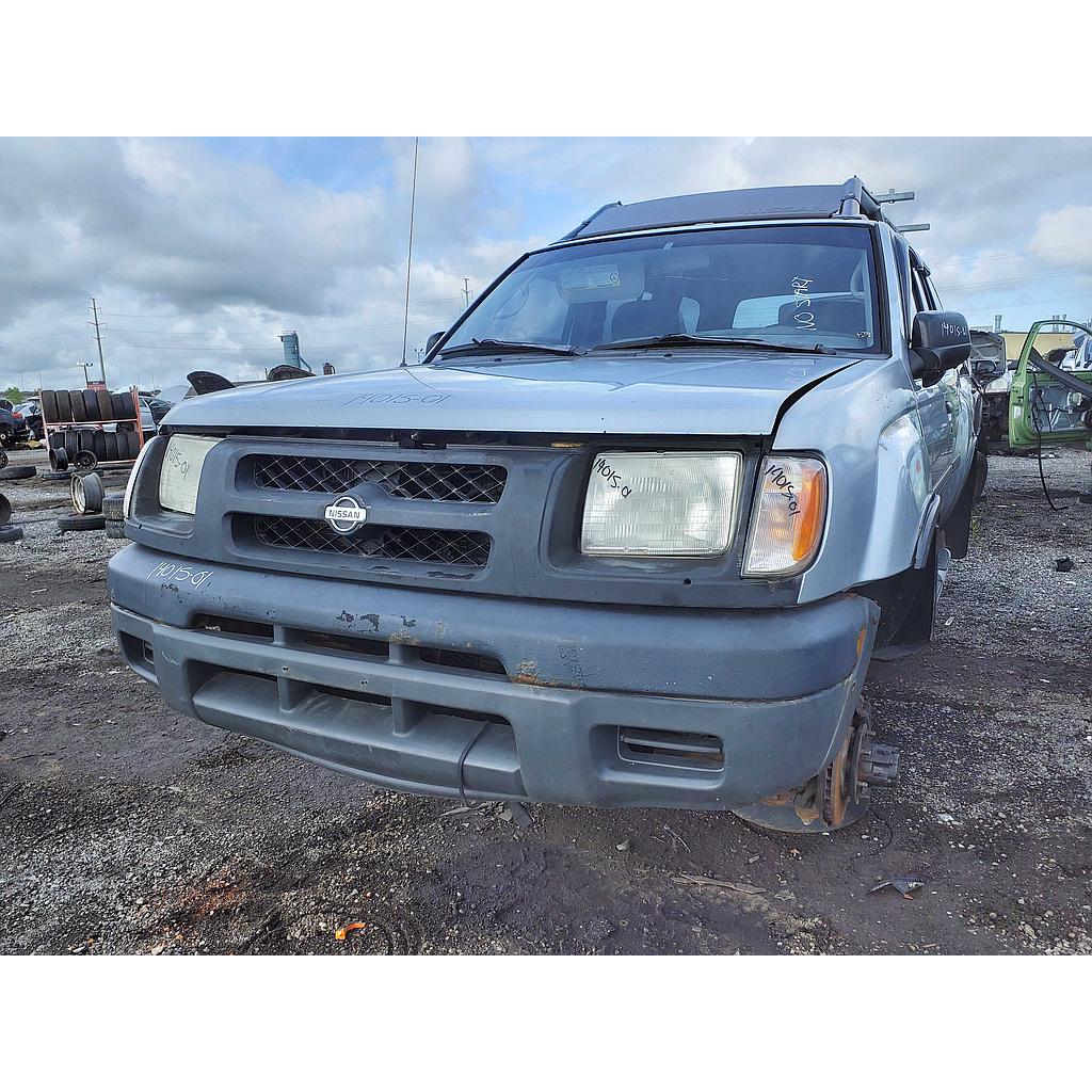 NISSAN XTERRA 2001