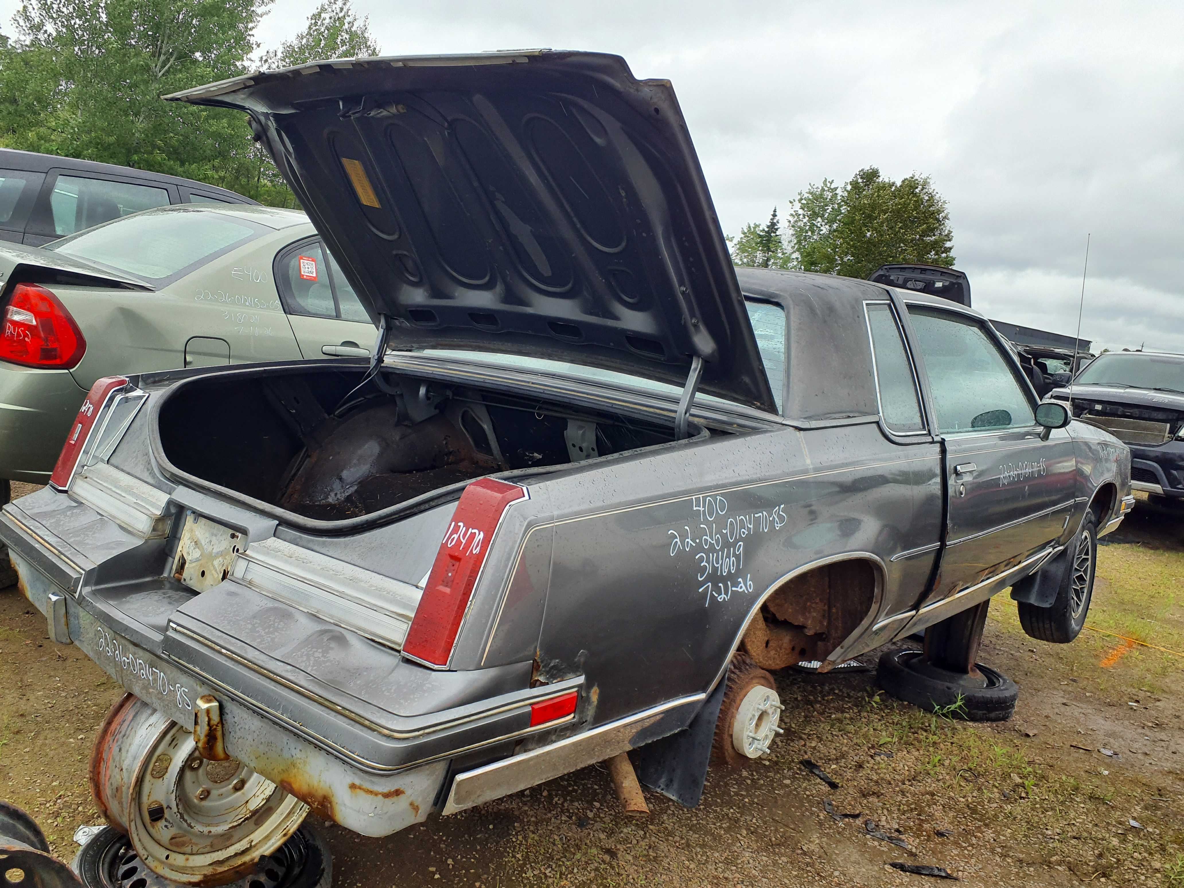 OLDSMOBILE CUTLASS 1985