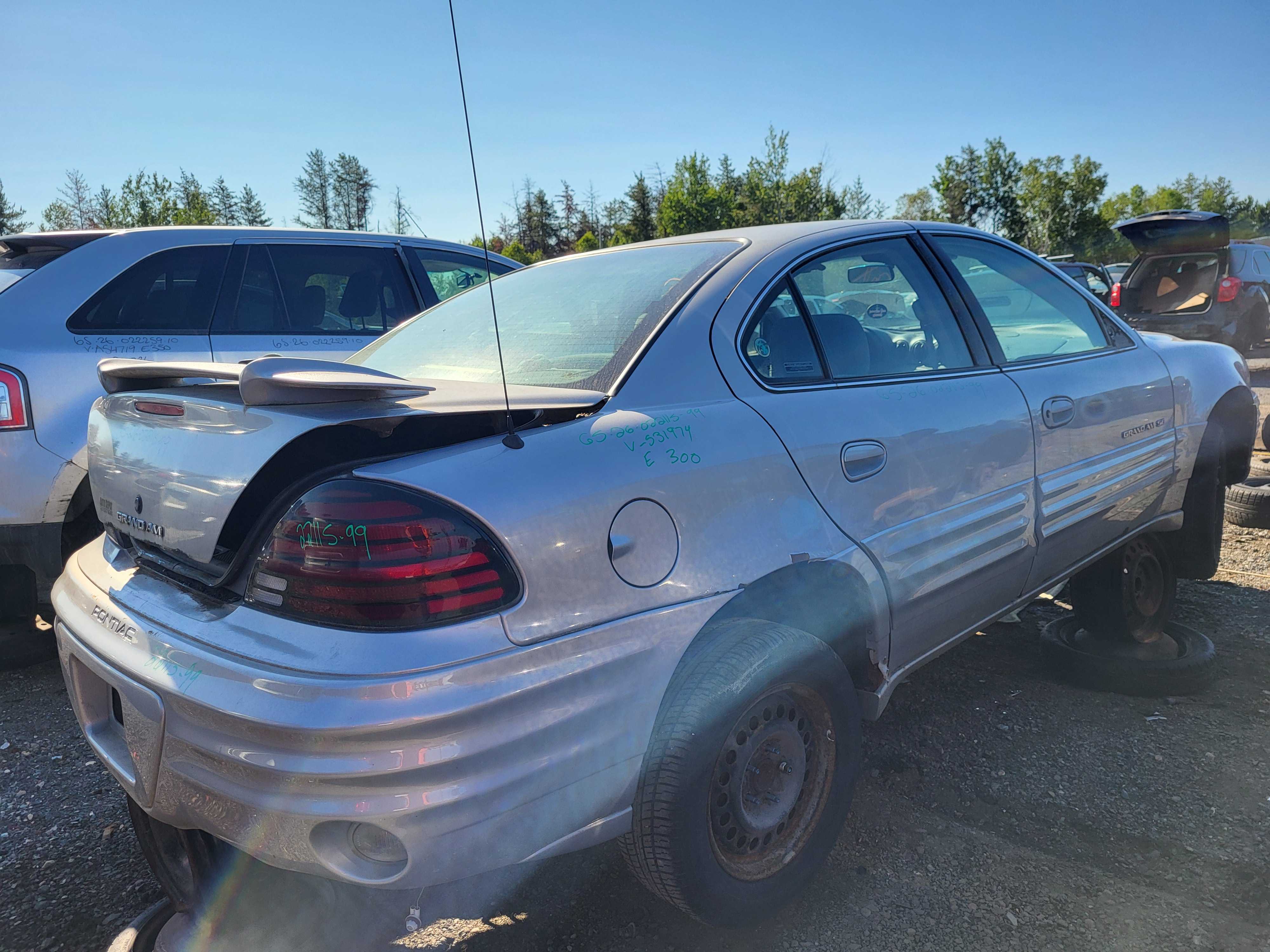 PONTIAC GRAND AM 1999