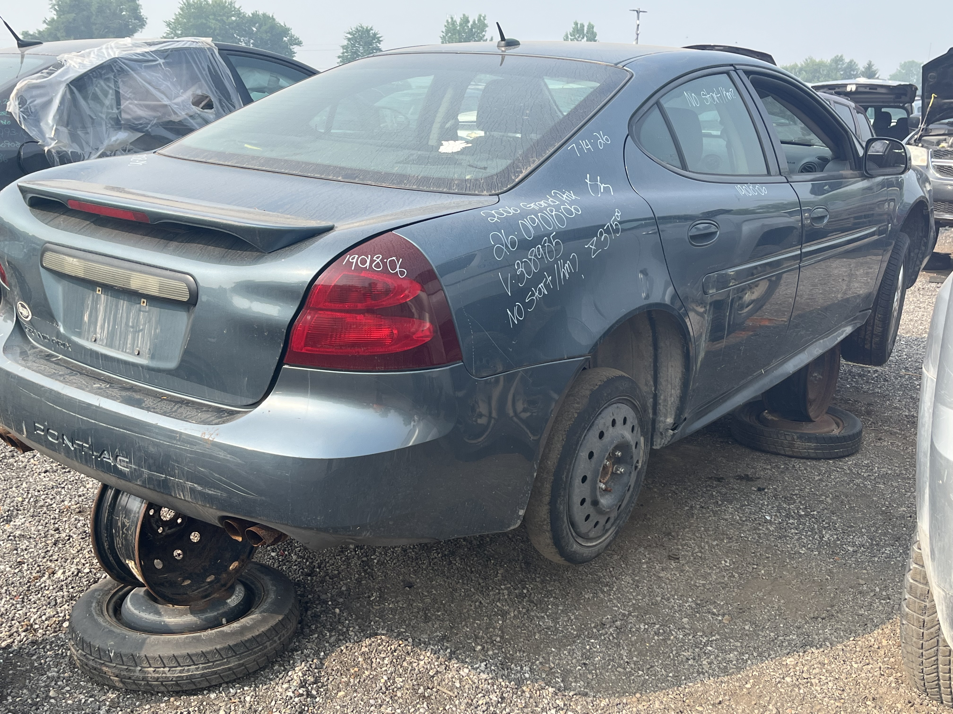 PONTIAC GRAND PRIX 2006