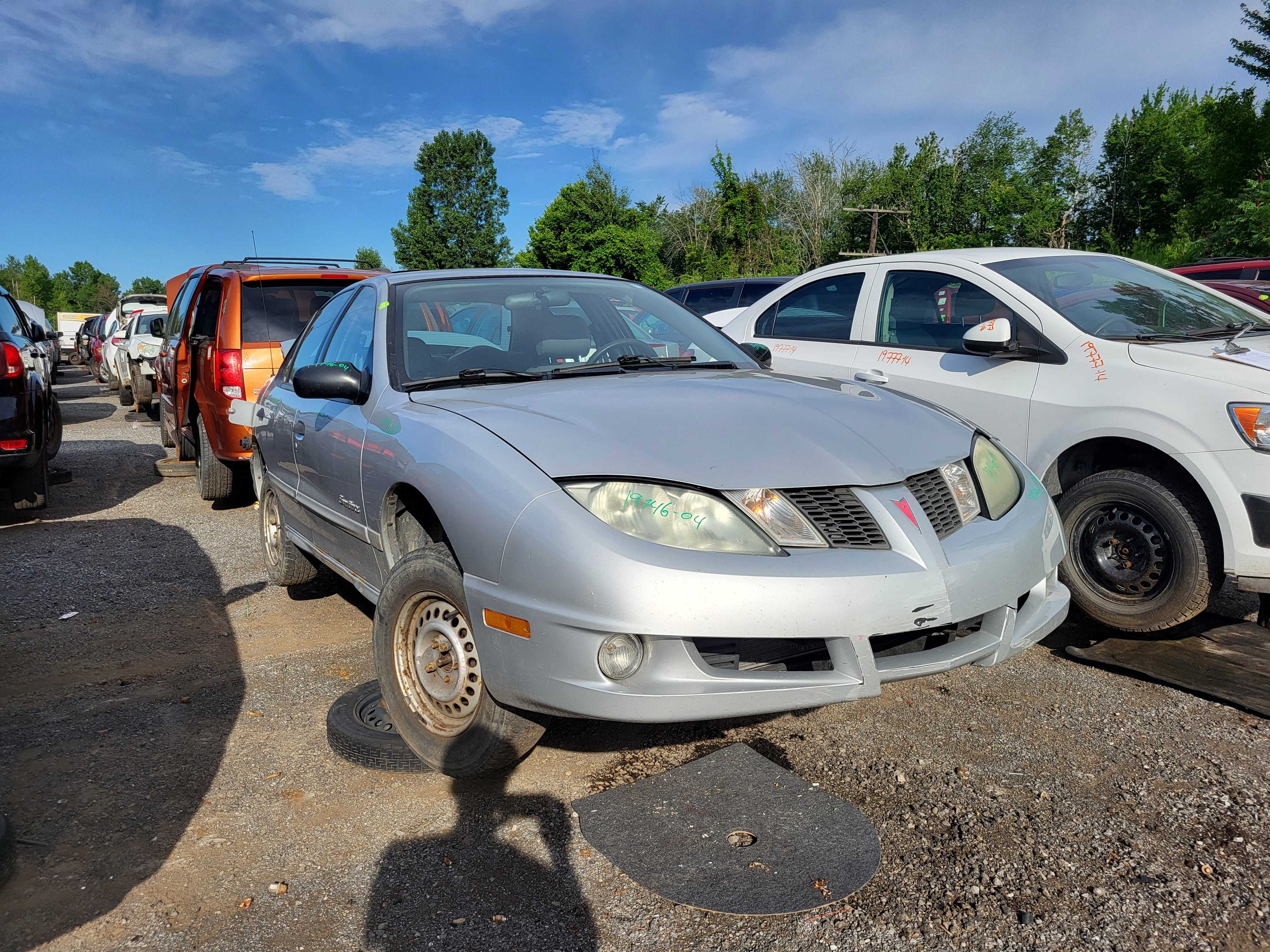 PONTIAC SUNFIRE 2004