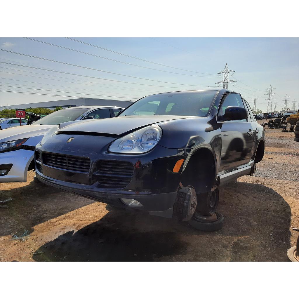 PORSCHE CAYENNE 2004