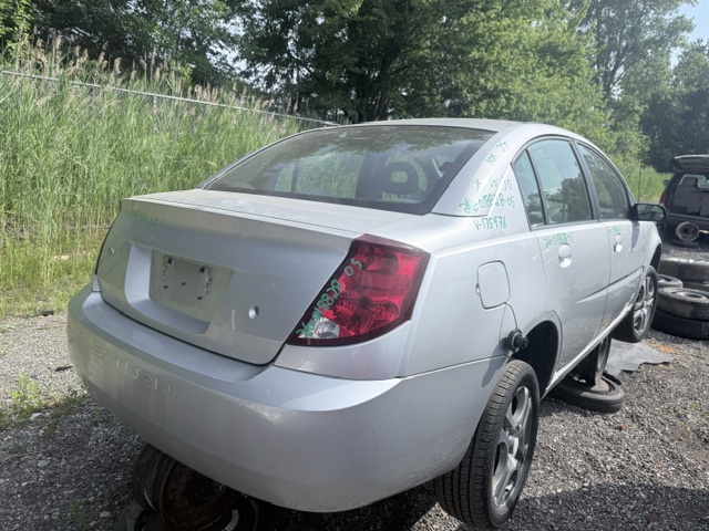 SATURN ION 2005