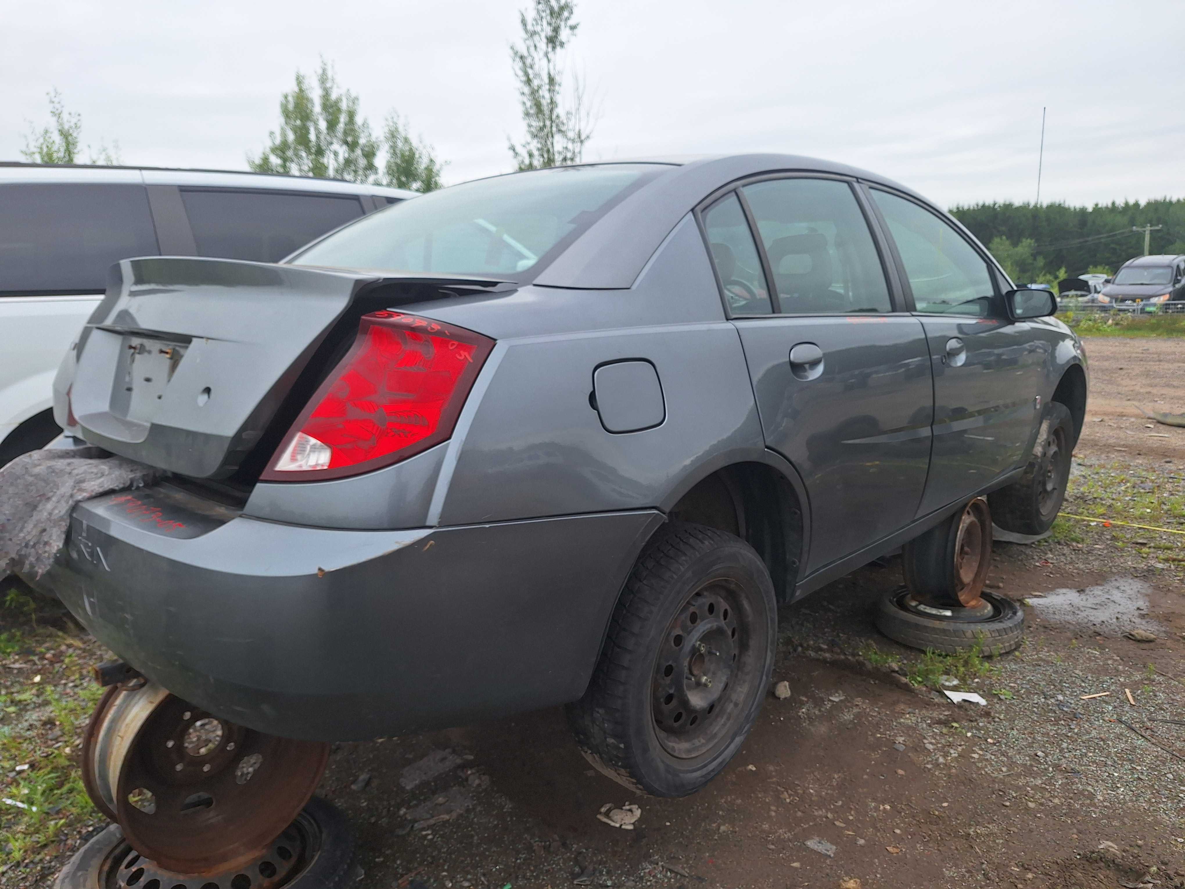 SATURN ION 2005