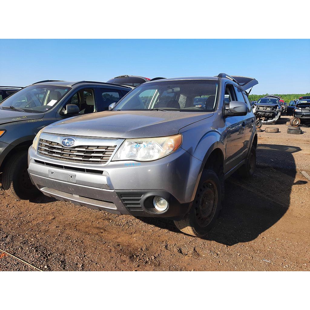 SUBARU FORESTER 2010