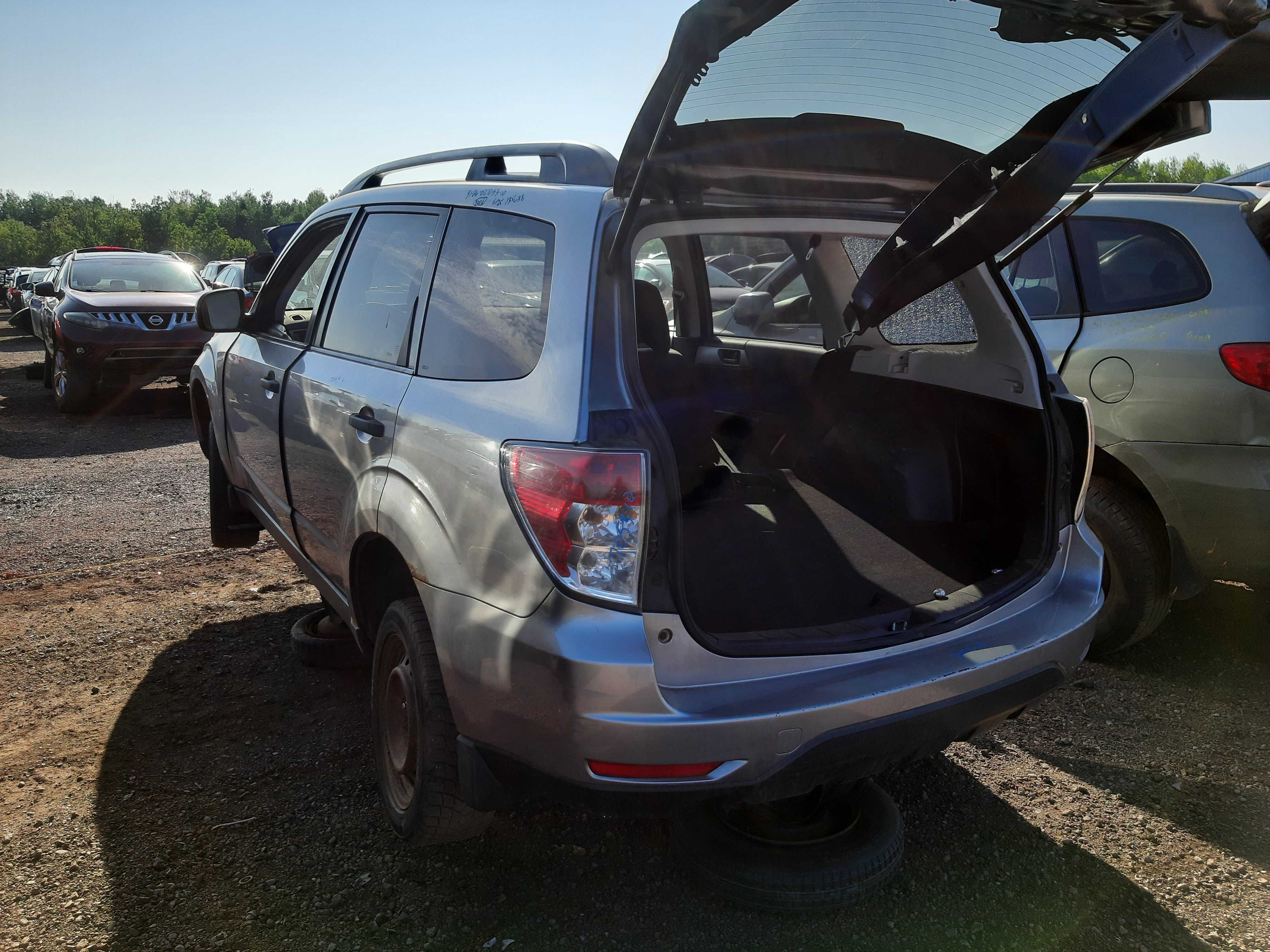 SUBARU FORESTER 2010