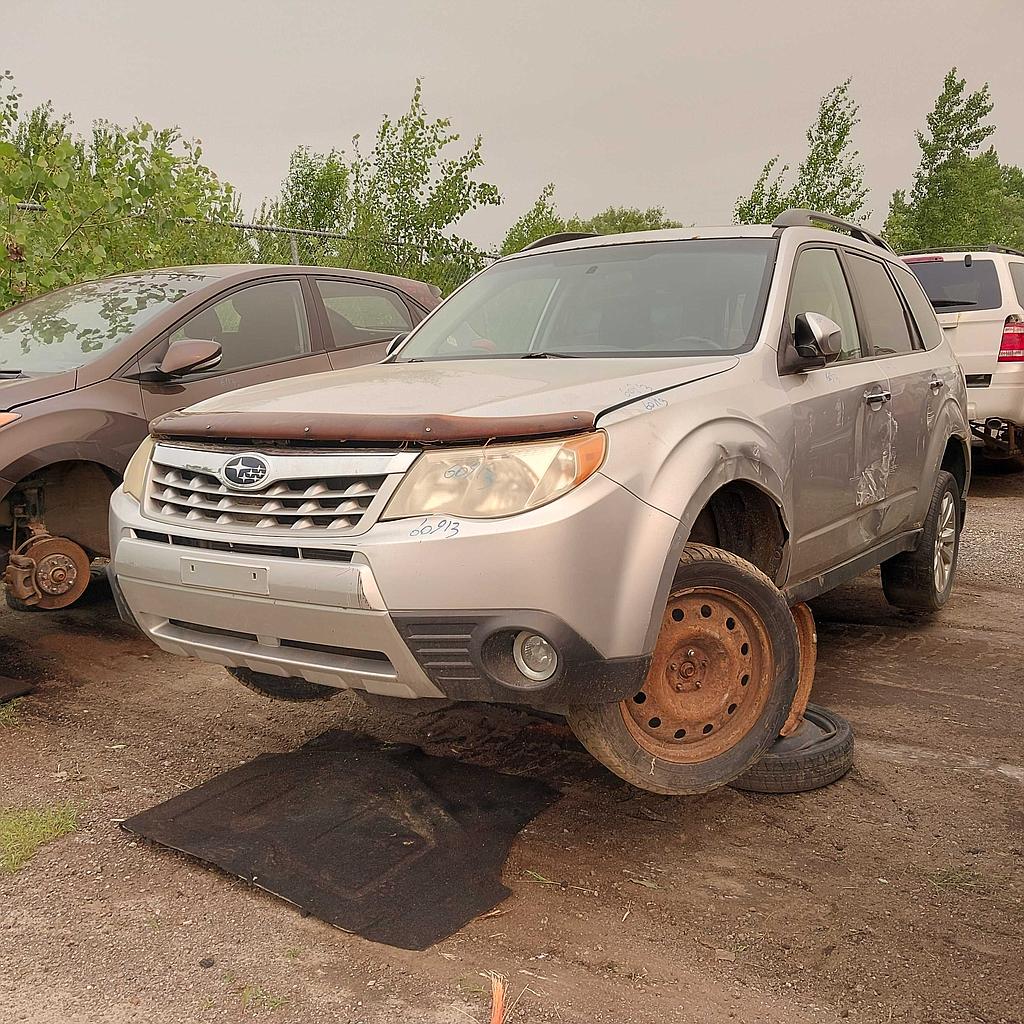 SUBARU FORESTER 2011