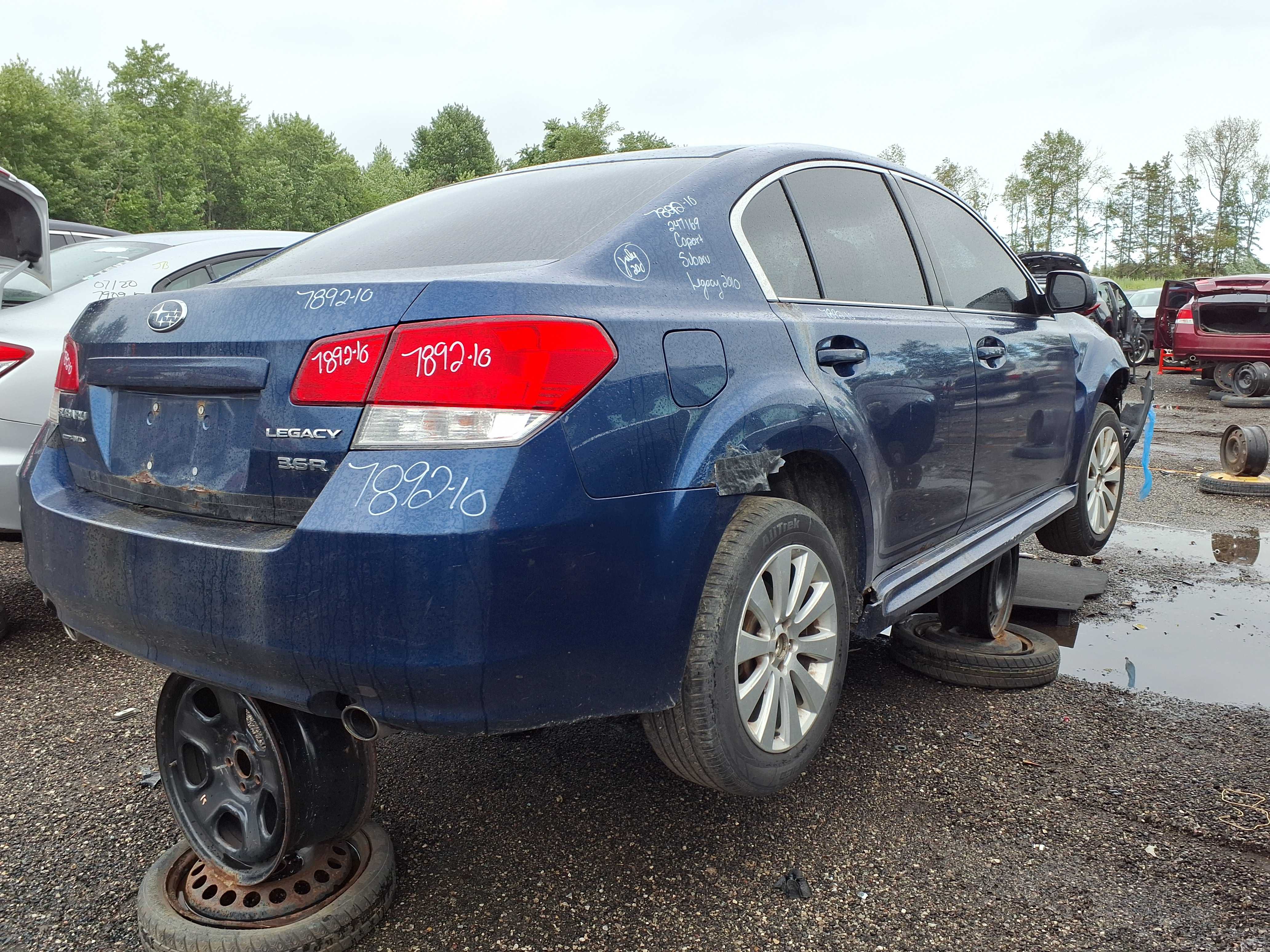 SUBARU LEGACY 2010