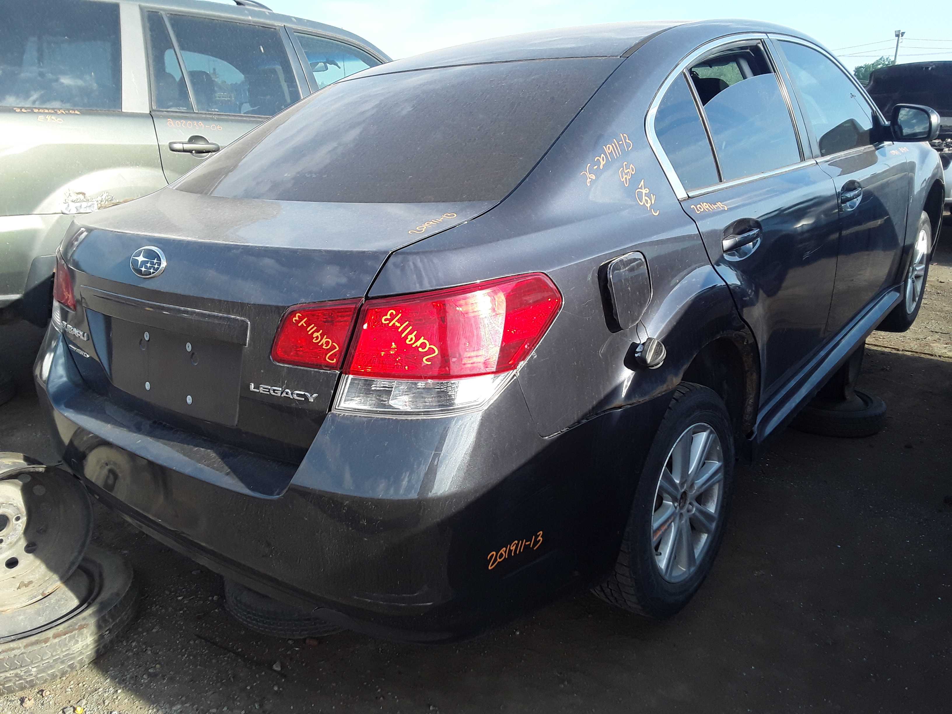 SUBARU LEGACY 2013