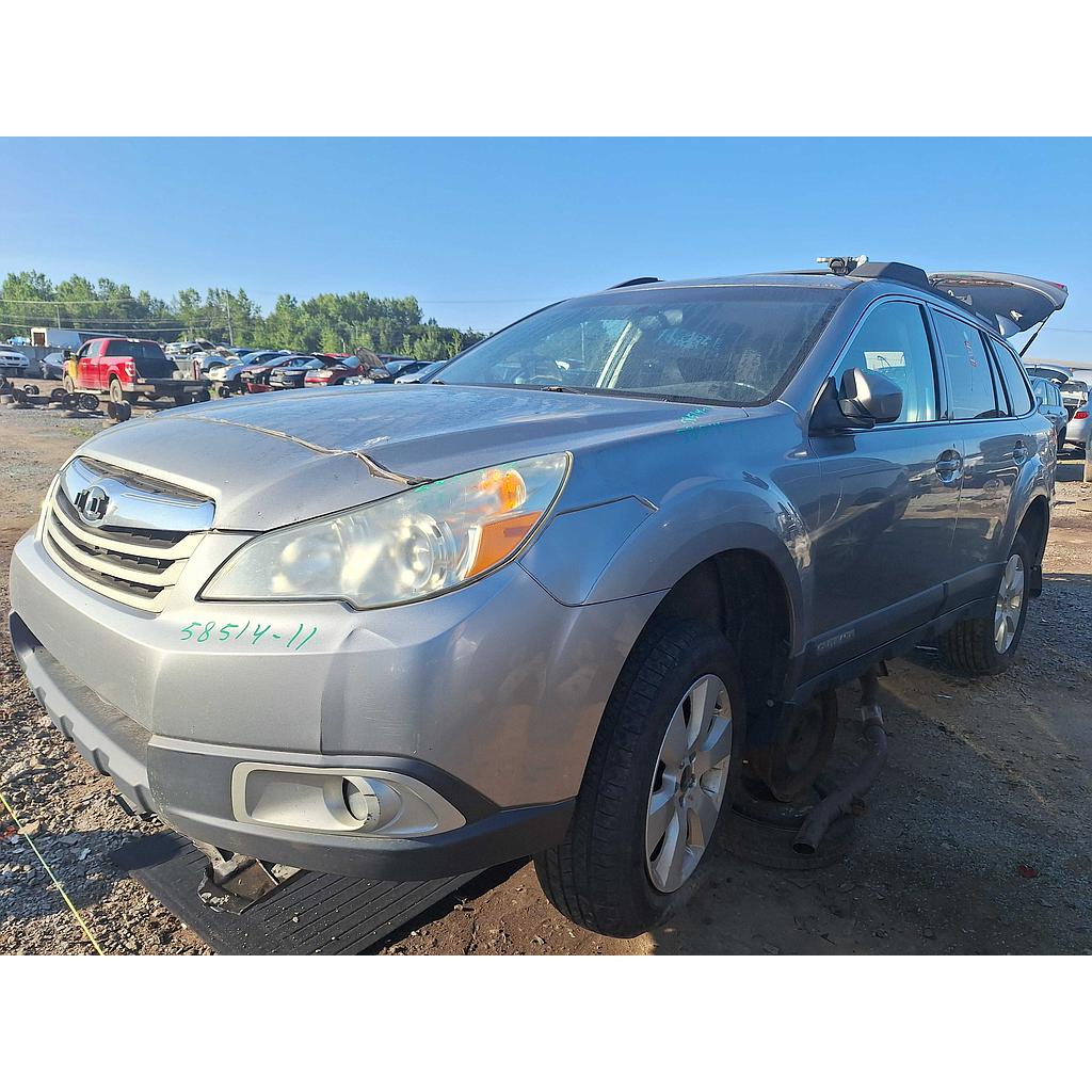 SUBARU OUTBACK 2011