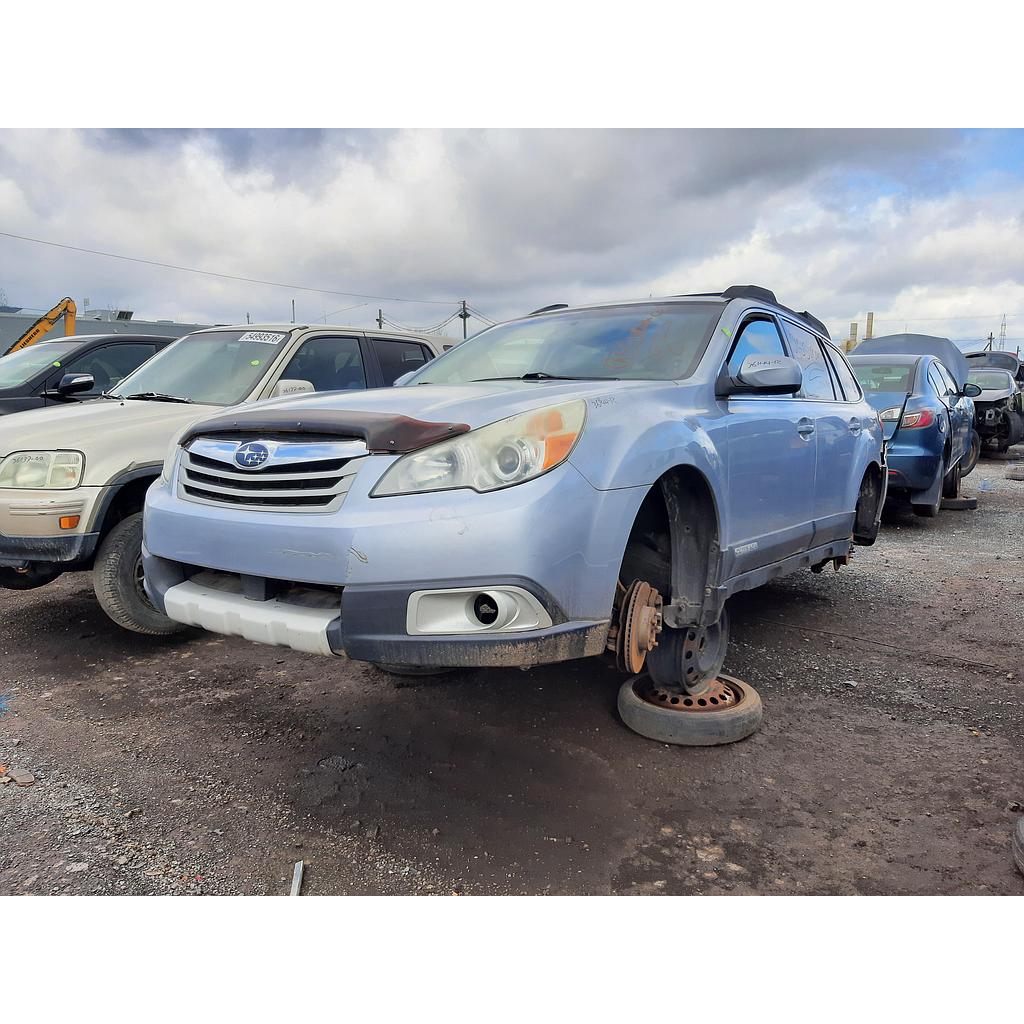 SUBARU OUTBACK 2012