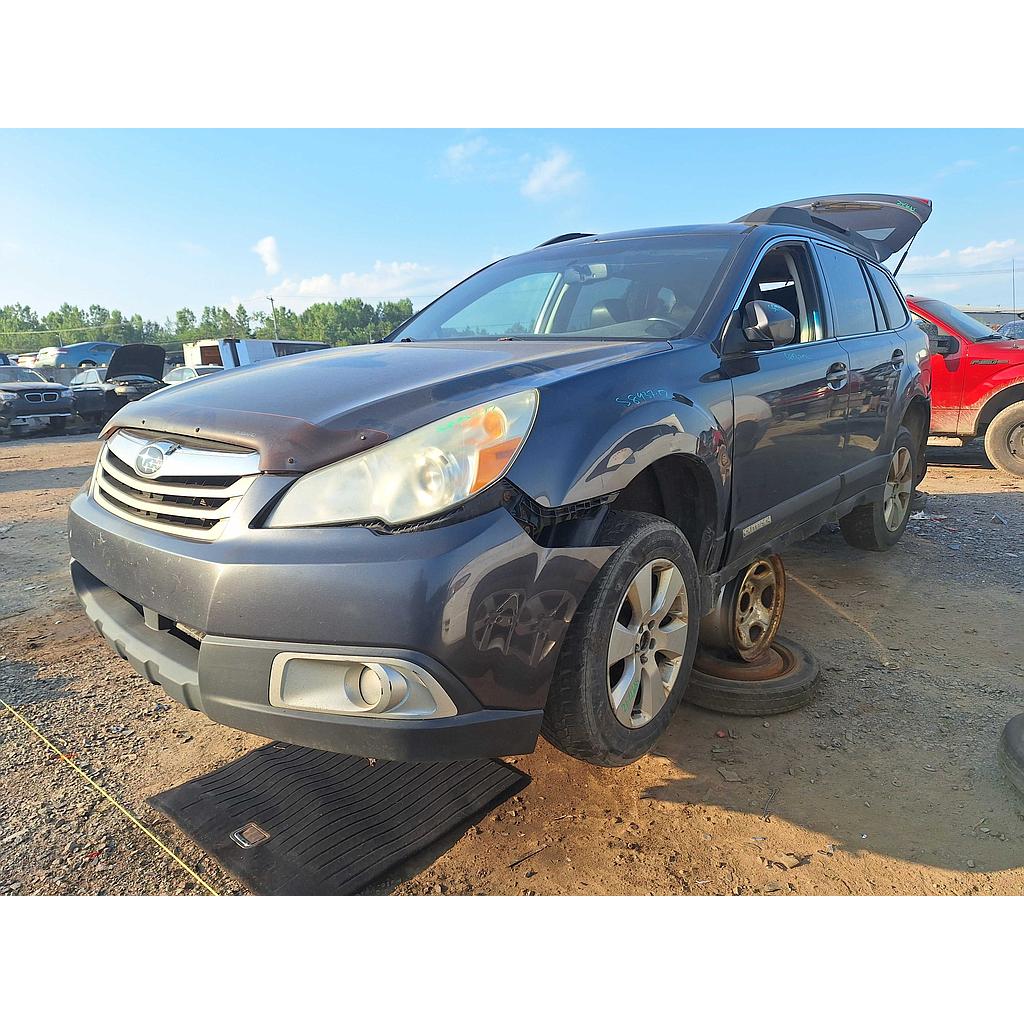 SUBARU OUTBACK 2012