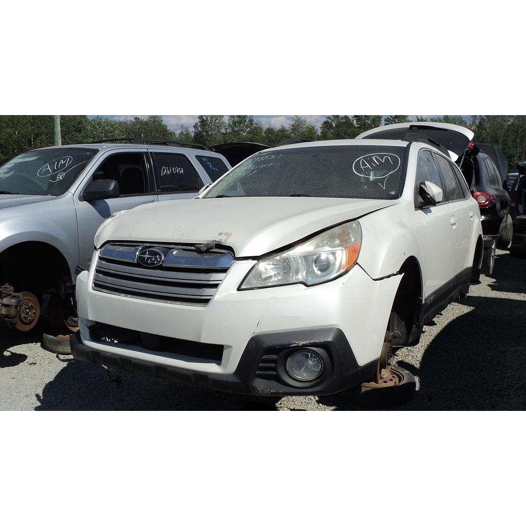 SUBARU OUTBACK 2013