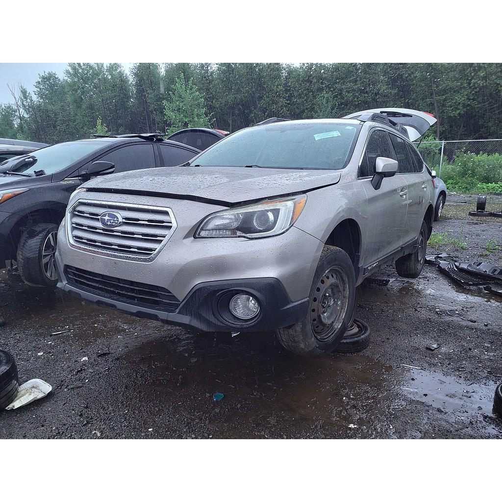 SUBARU OUTBACK 2015