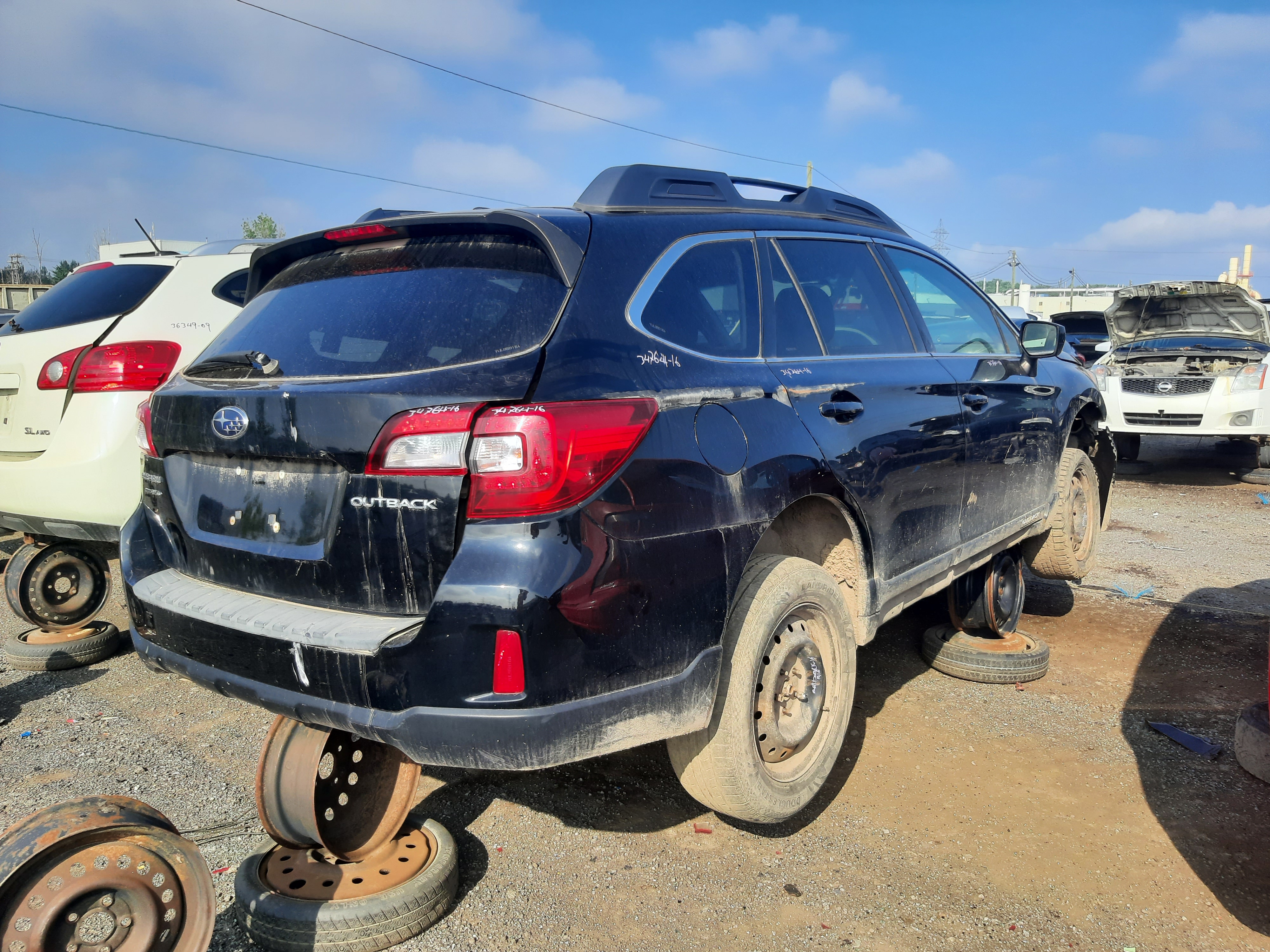 SUBARU OUTBACK 2016