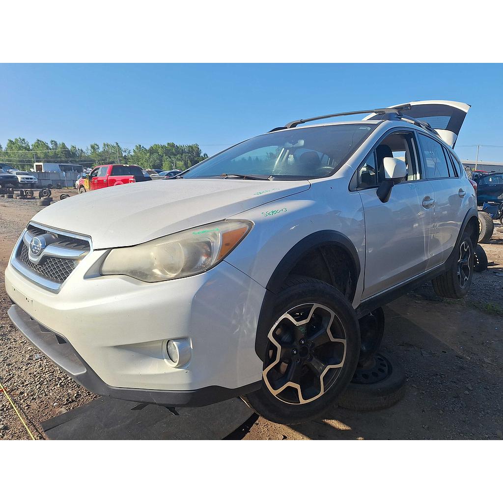 SUBARU XV CROSSTREK 2013