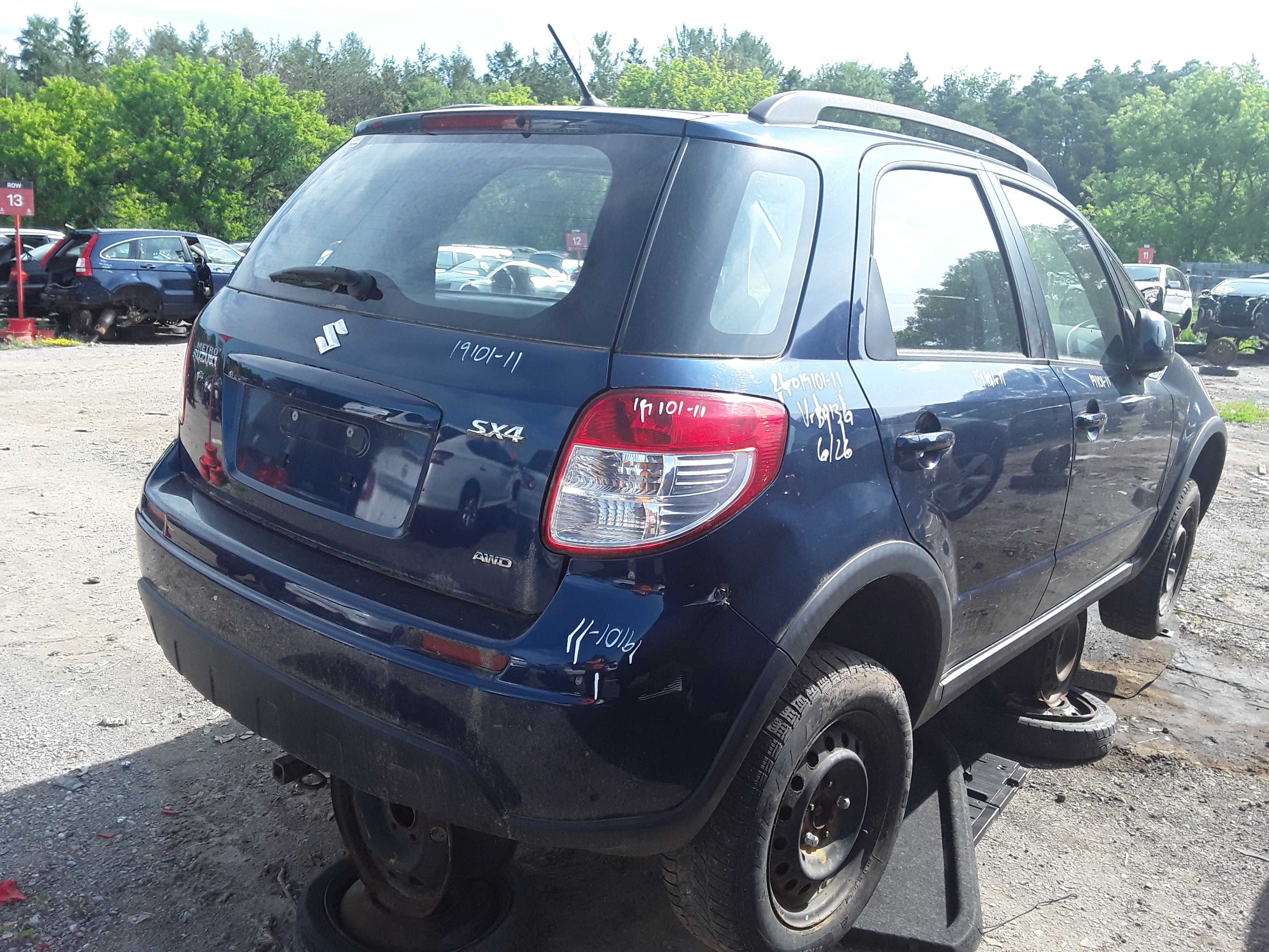 SUZUKI SX4 2011