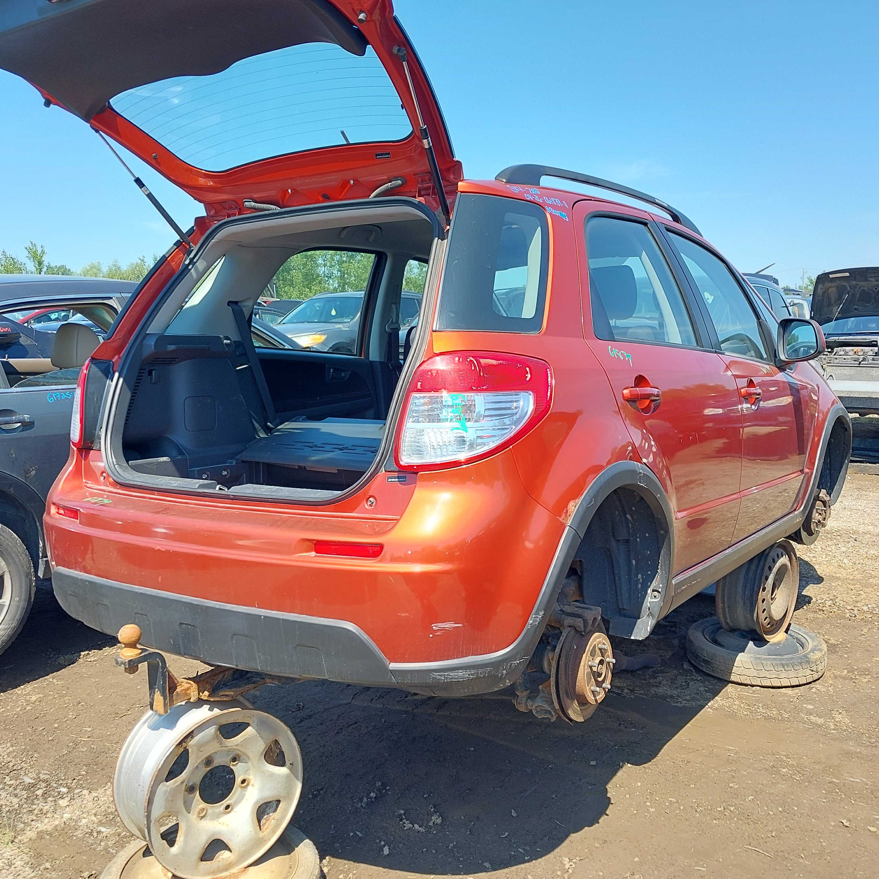 SUZUKI SX4 2011
