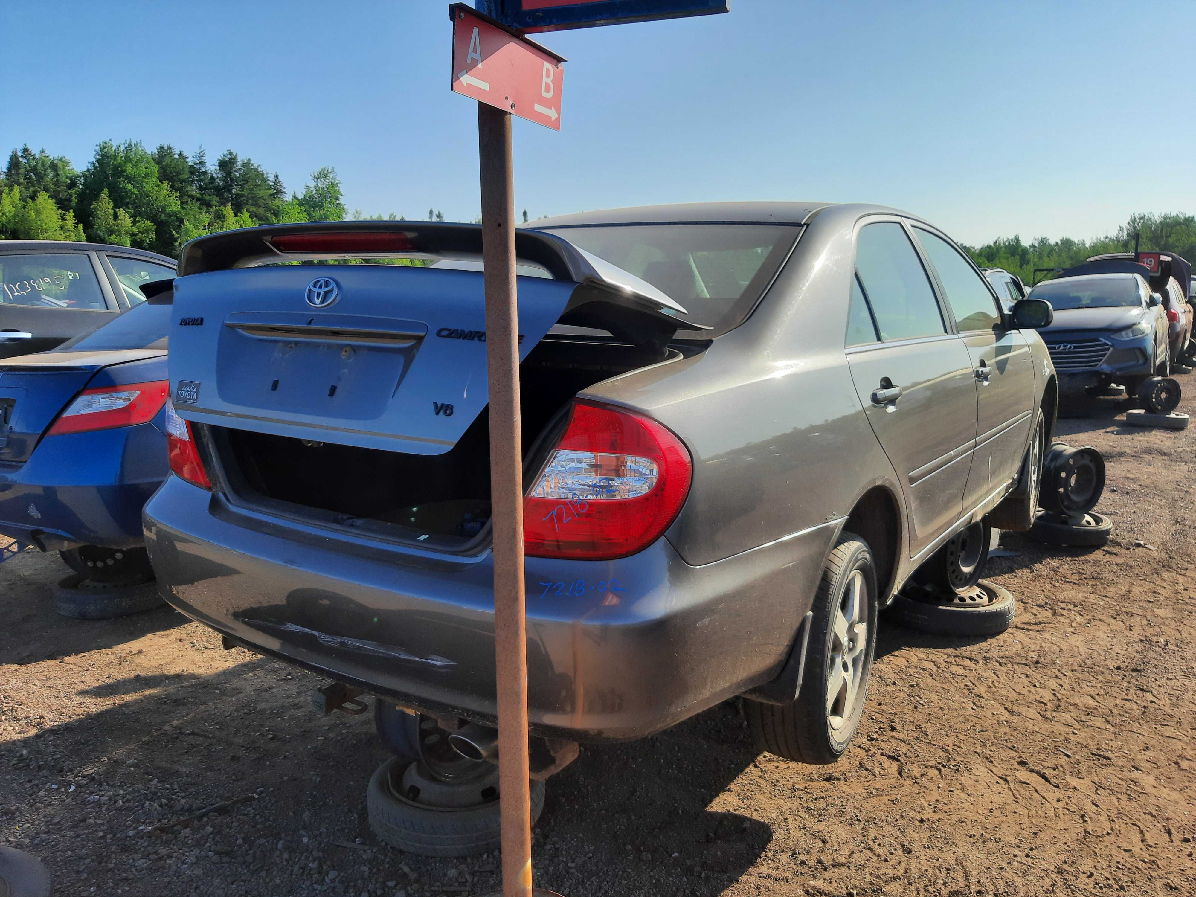 TOYOTA CAMRY 2002