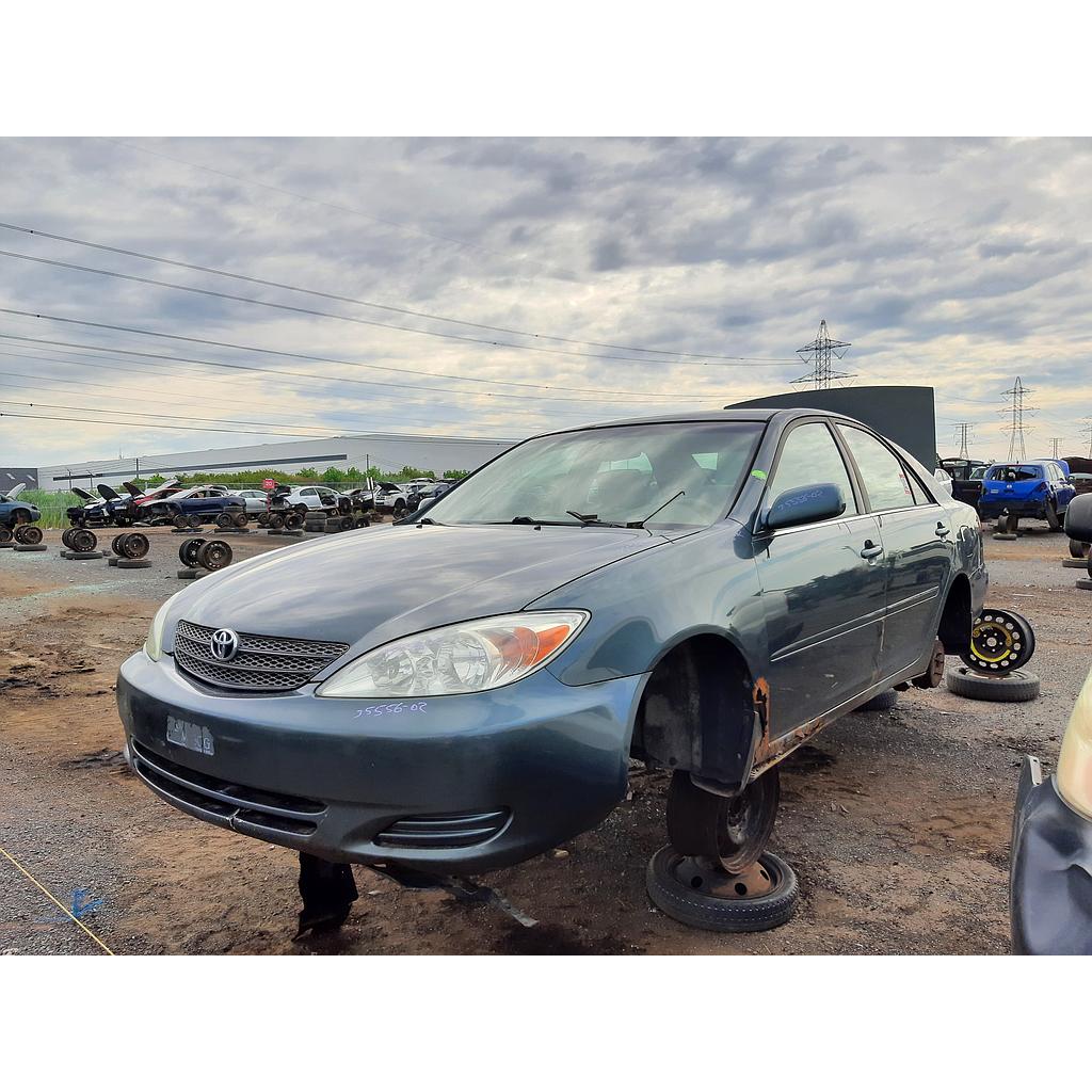 TOYOTA CAMRY 2002
