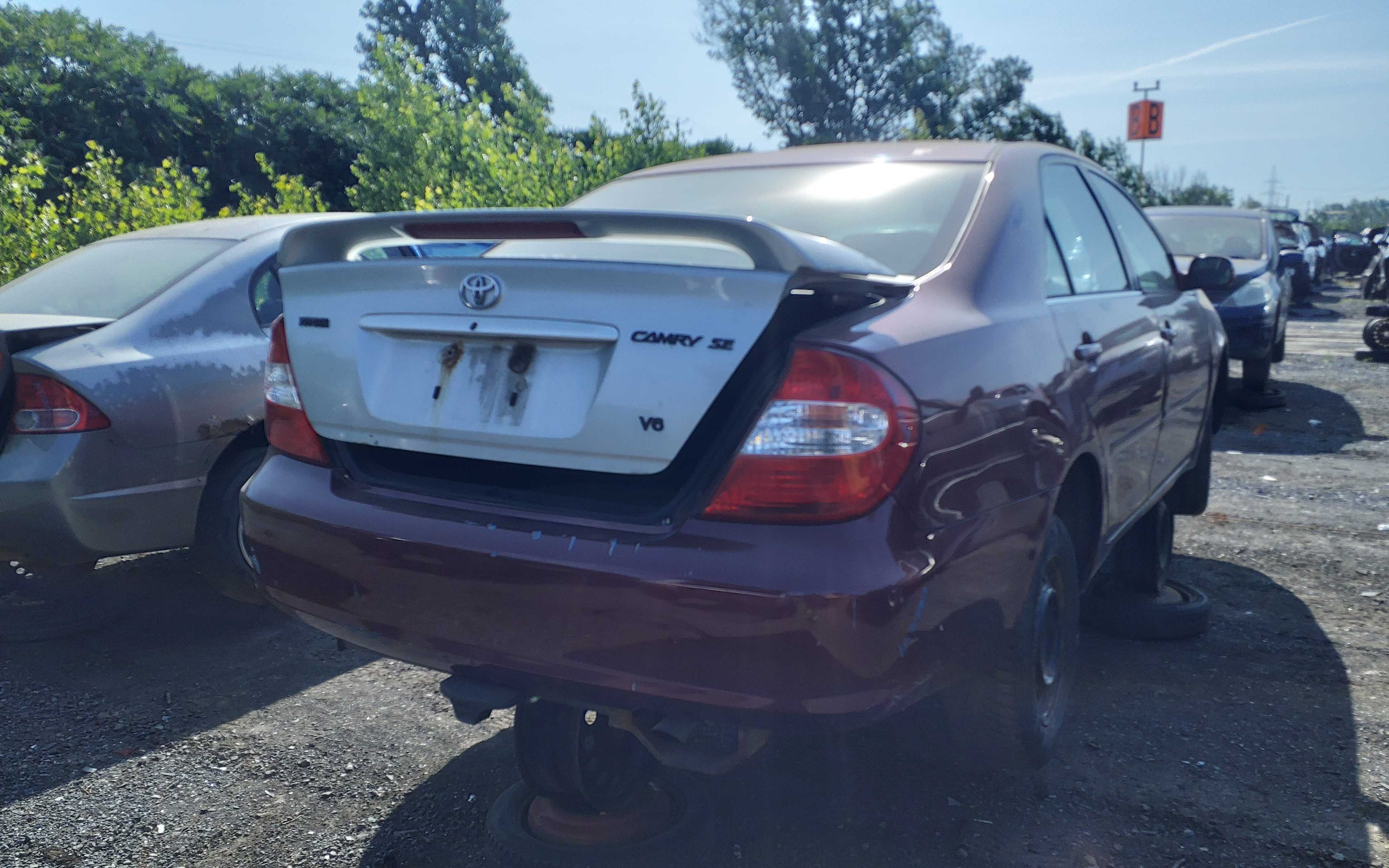 TOYOTA CAMRY 2002