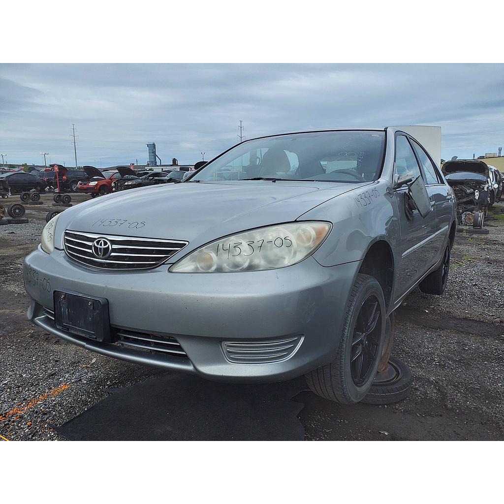 TOYOTA CAMRY 2005