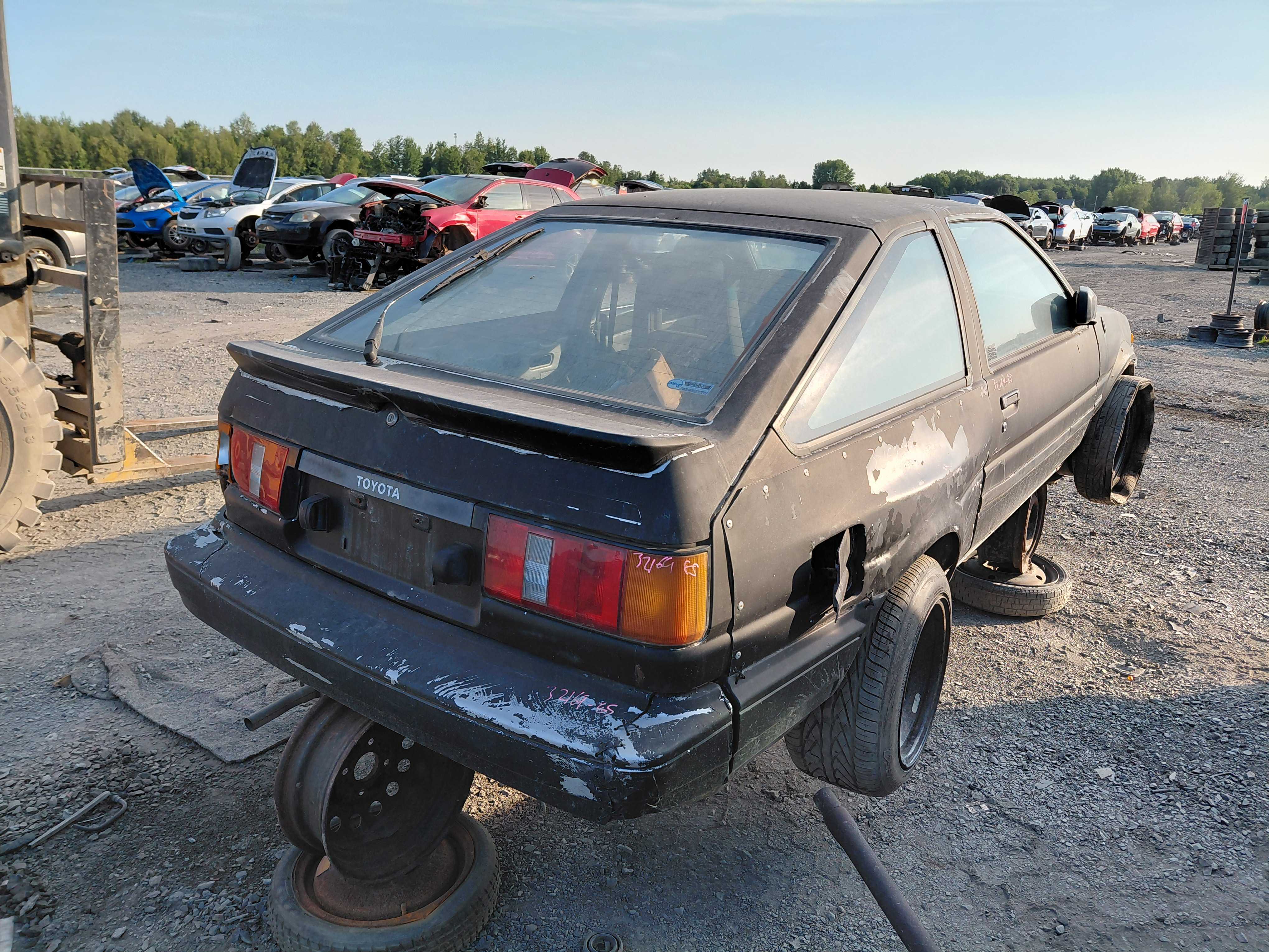 TOYOTA COROLLA 1985