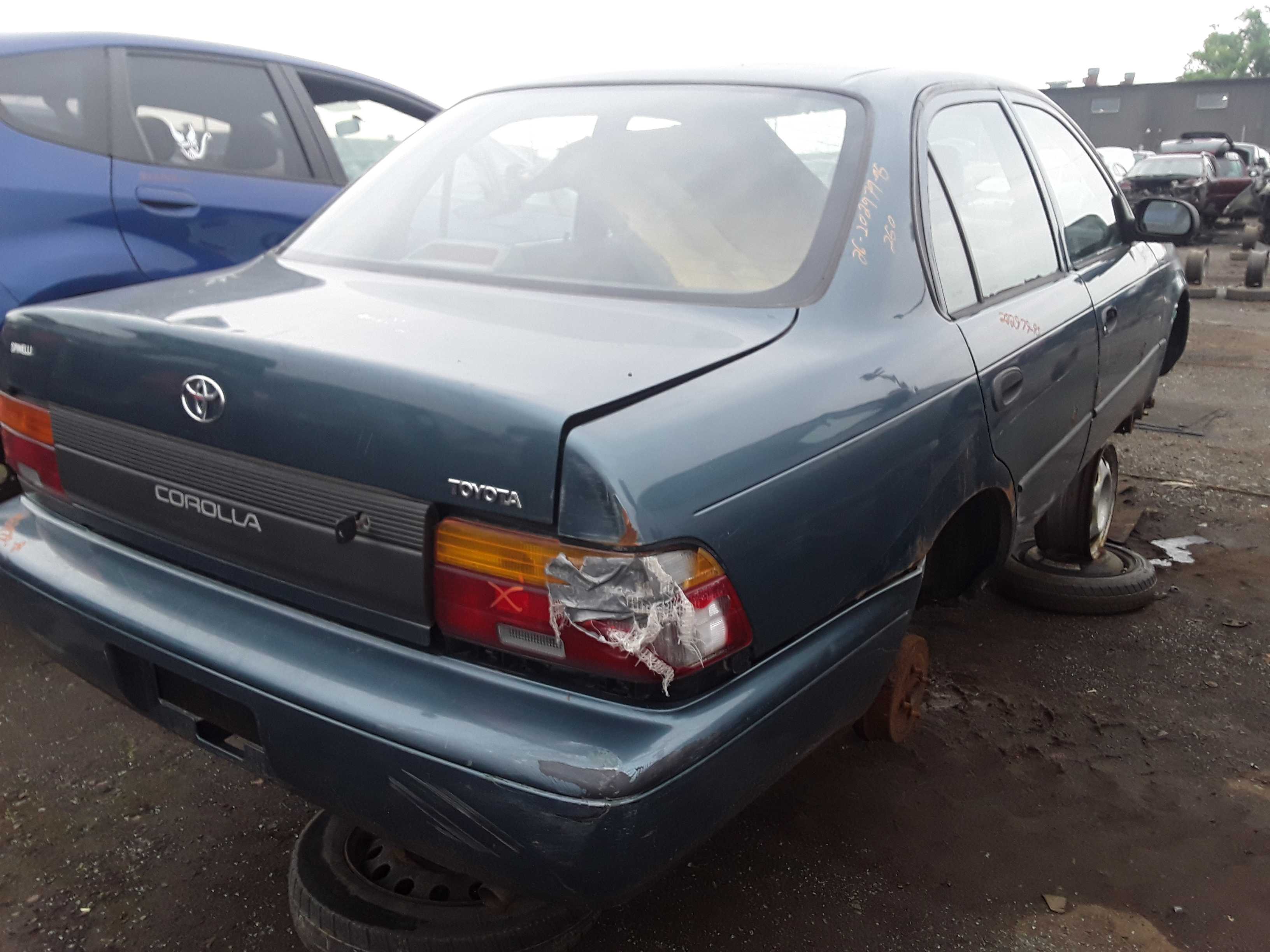 TOYOTA COROLLA 1995