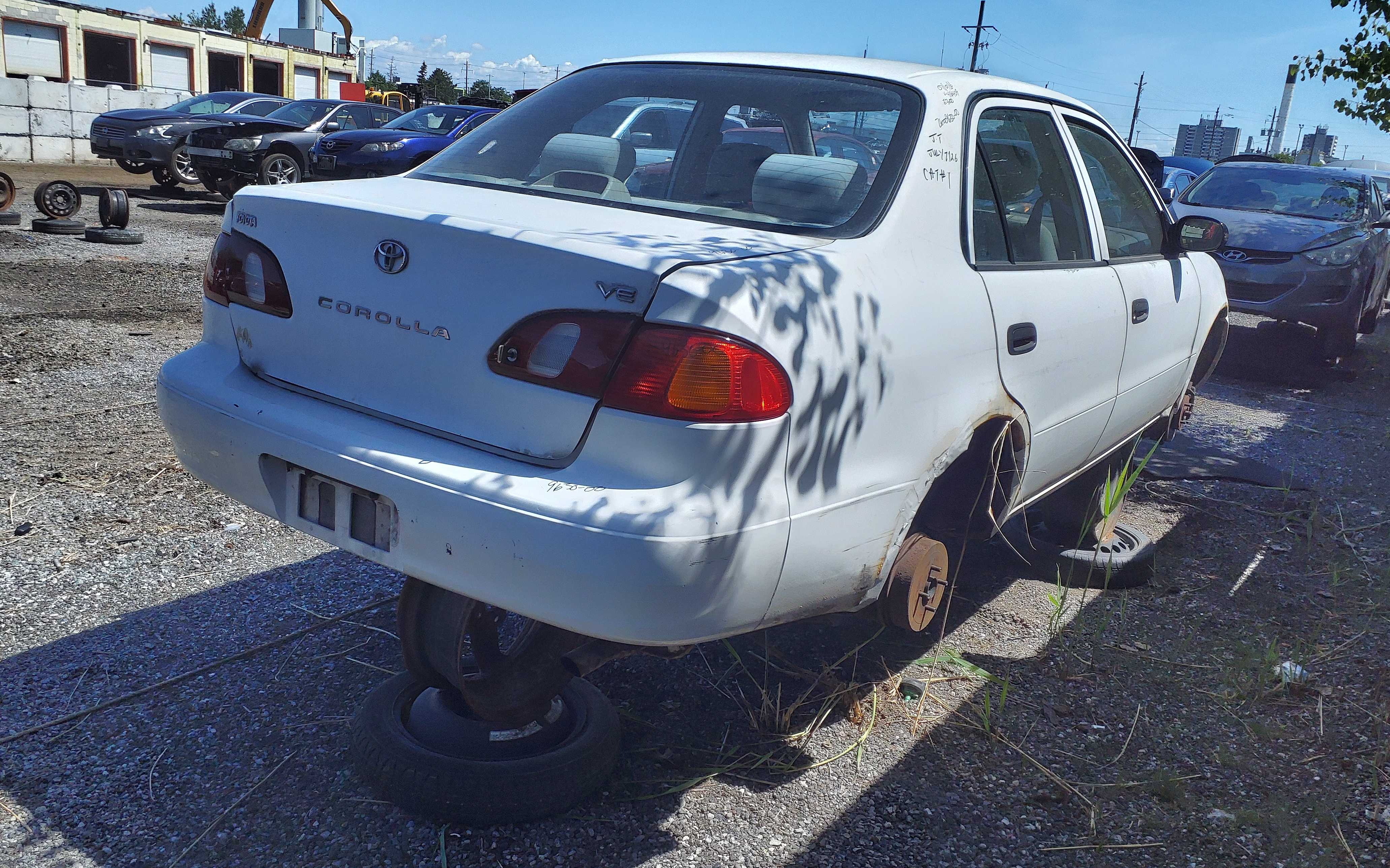 TOYOTA COROLLA 2000