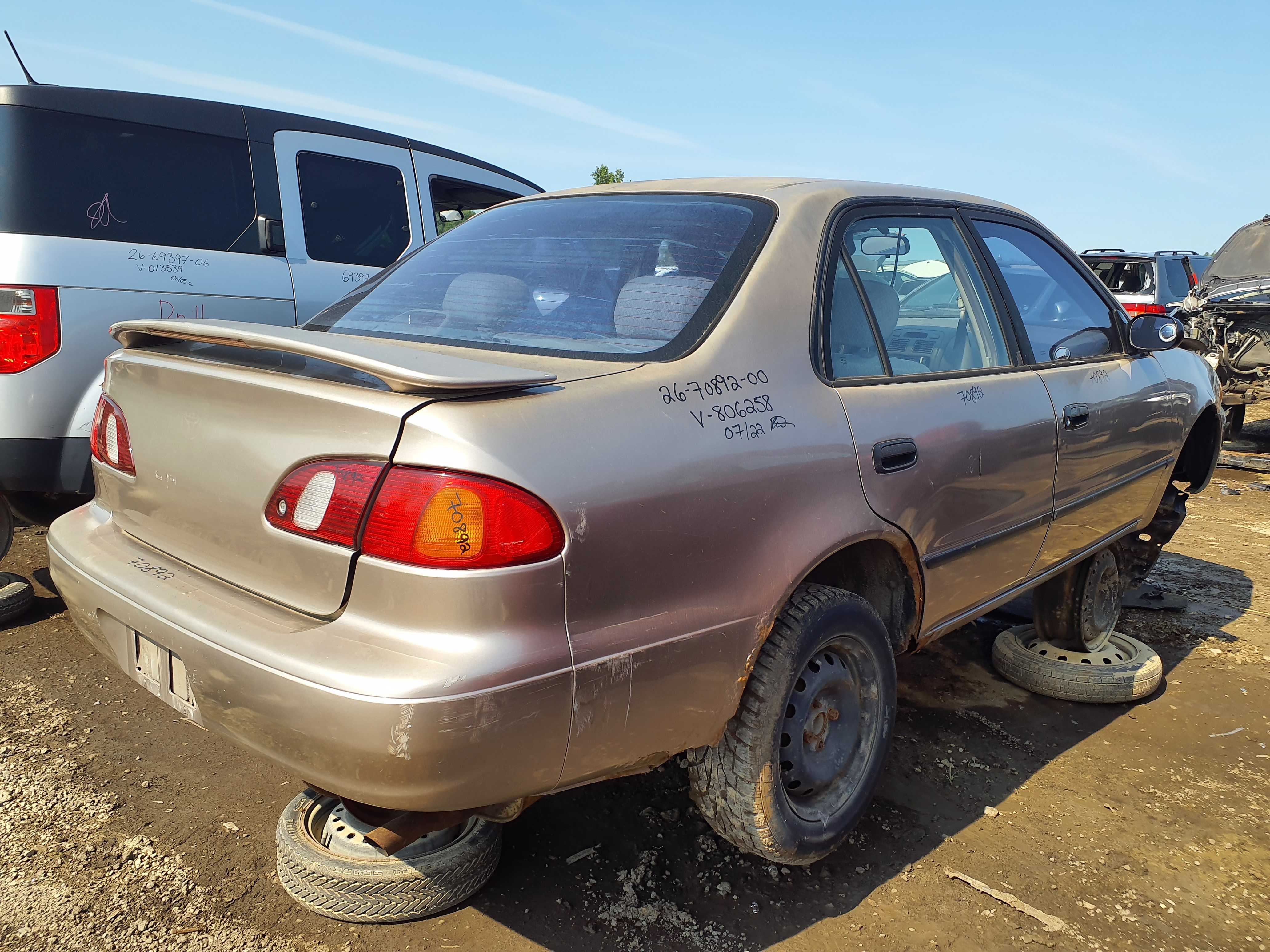 TOYOTA COROLLA 2000