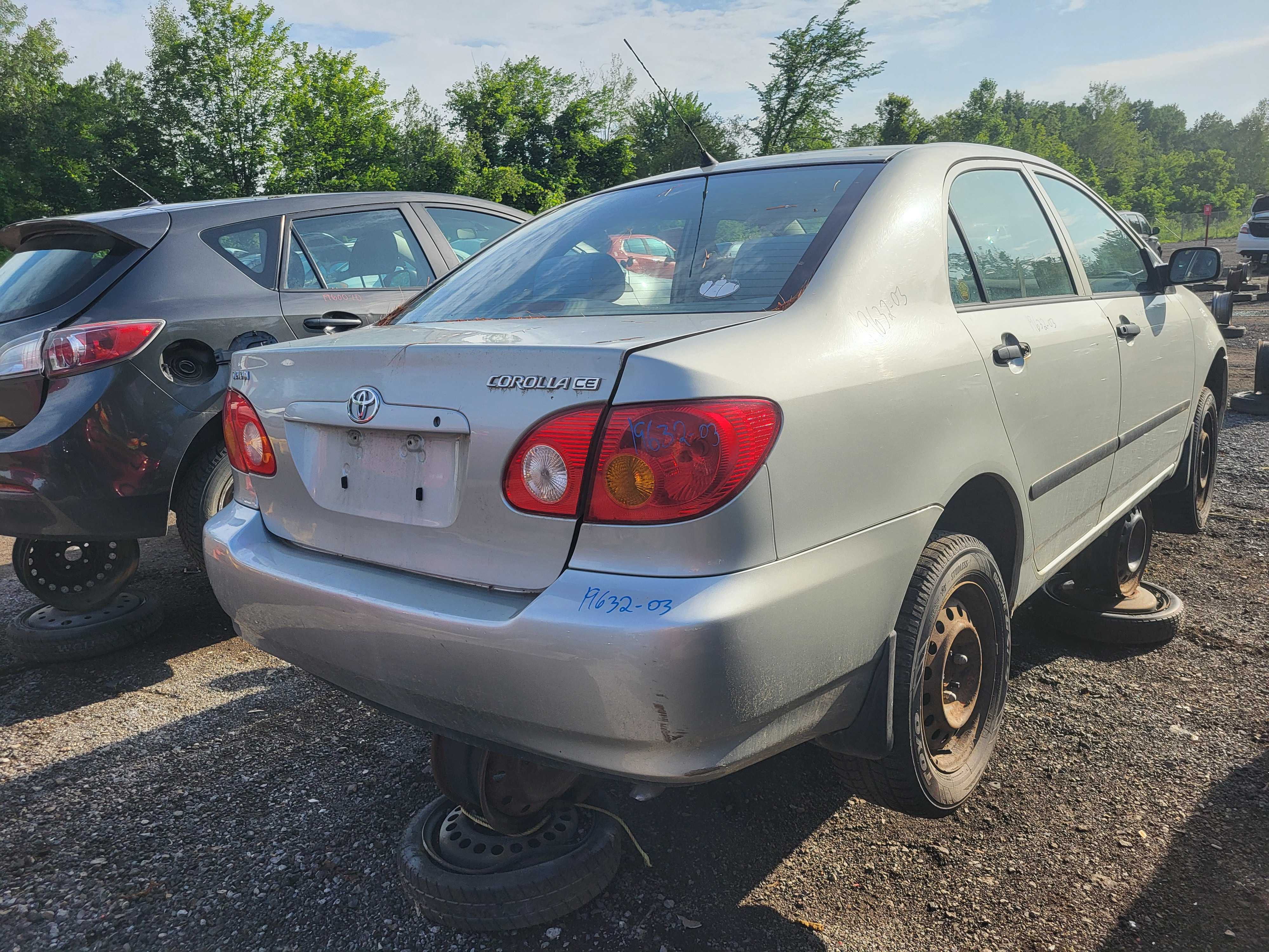 TOYOTA COROLLA 2003