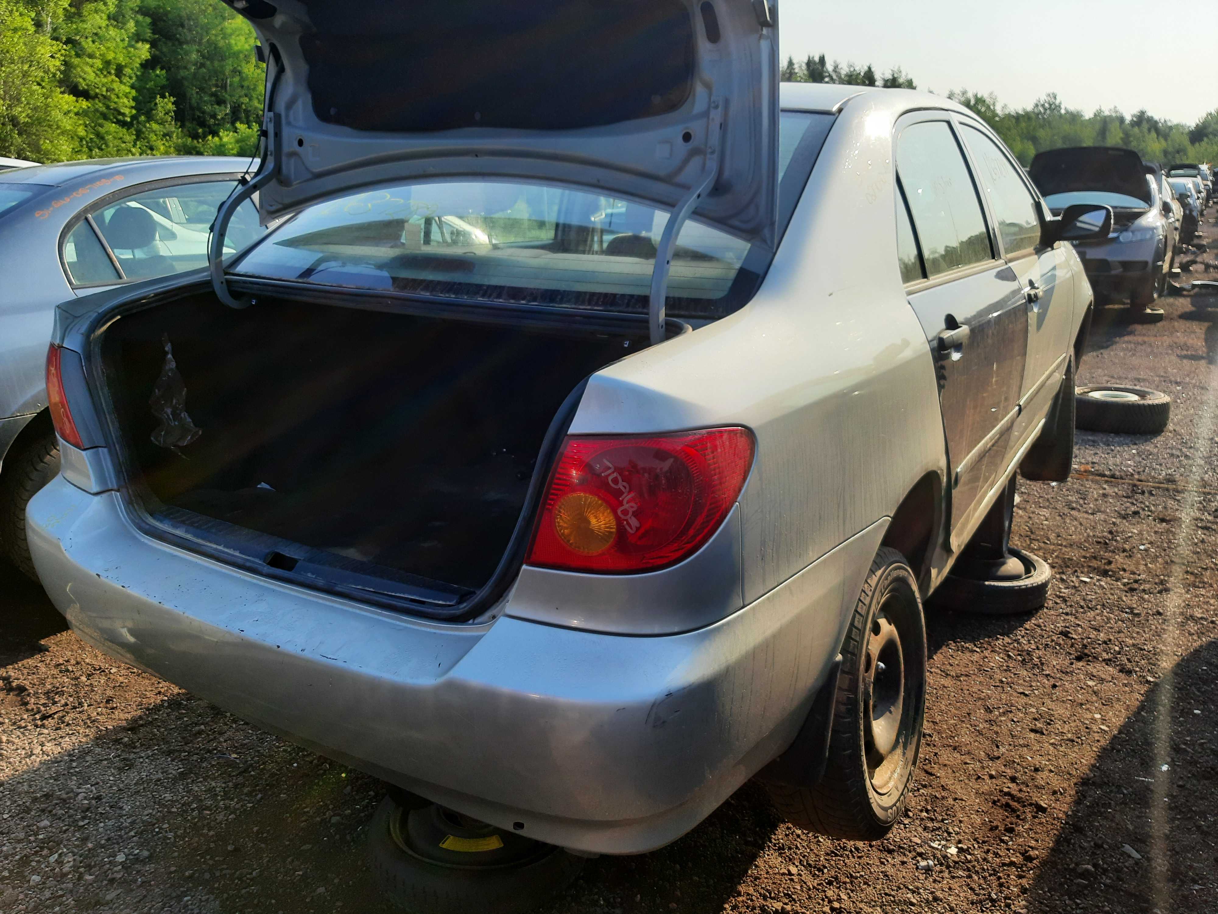 TOYOTA COROLLA 2003