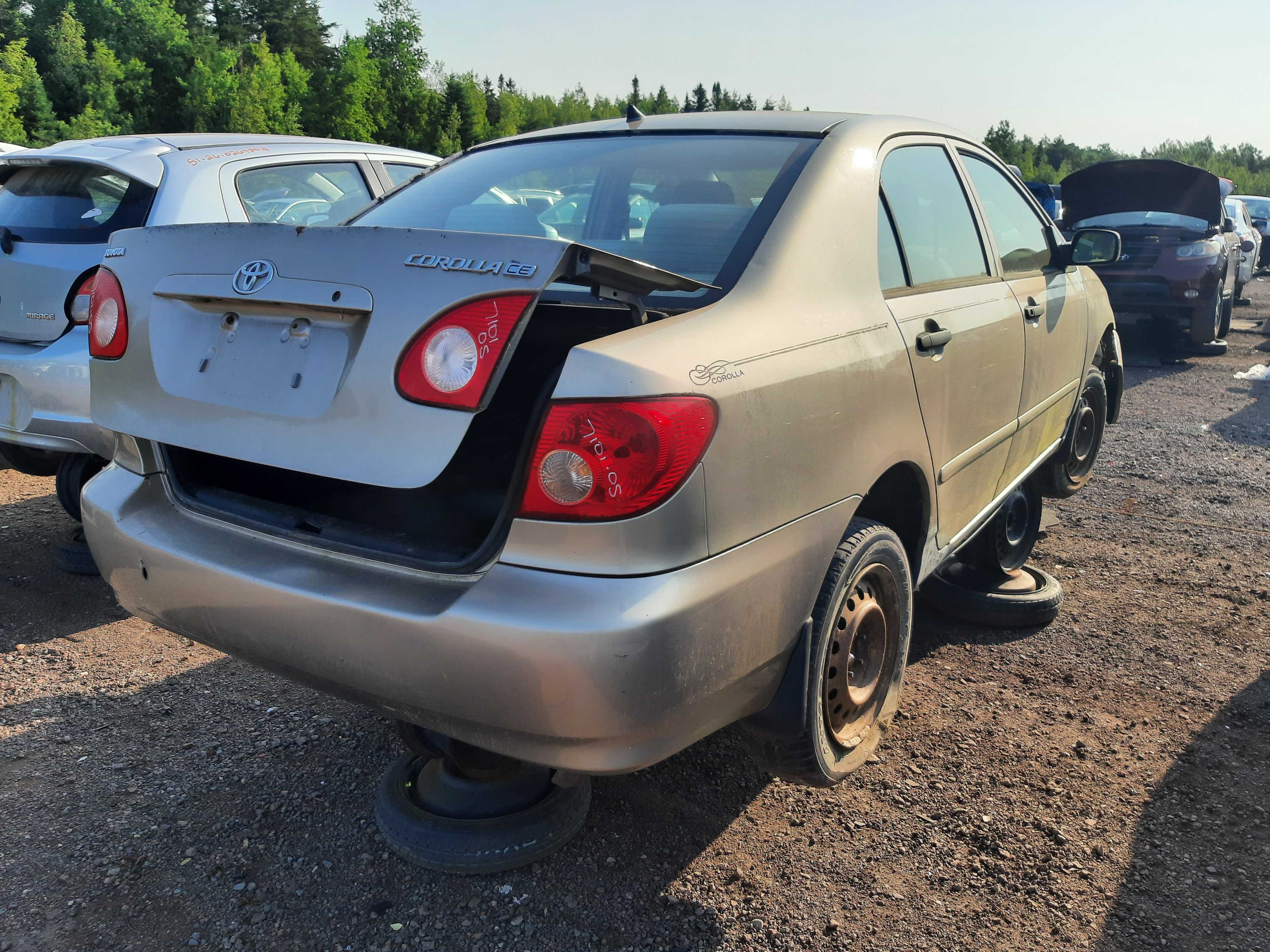 TOYOTA COROLLA 2005