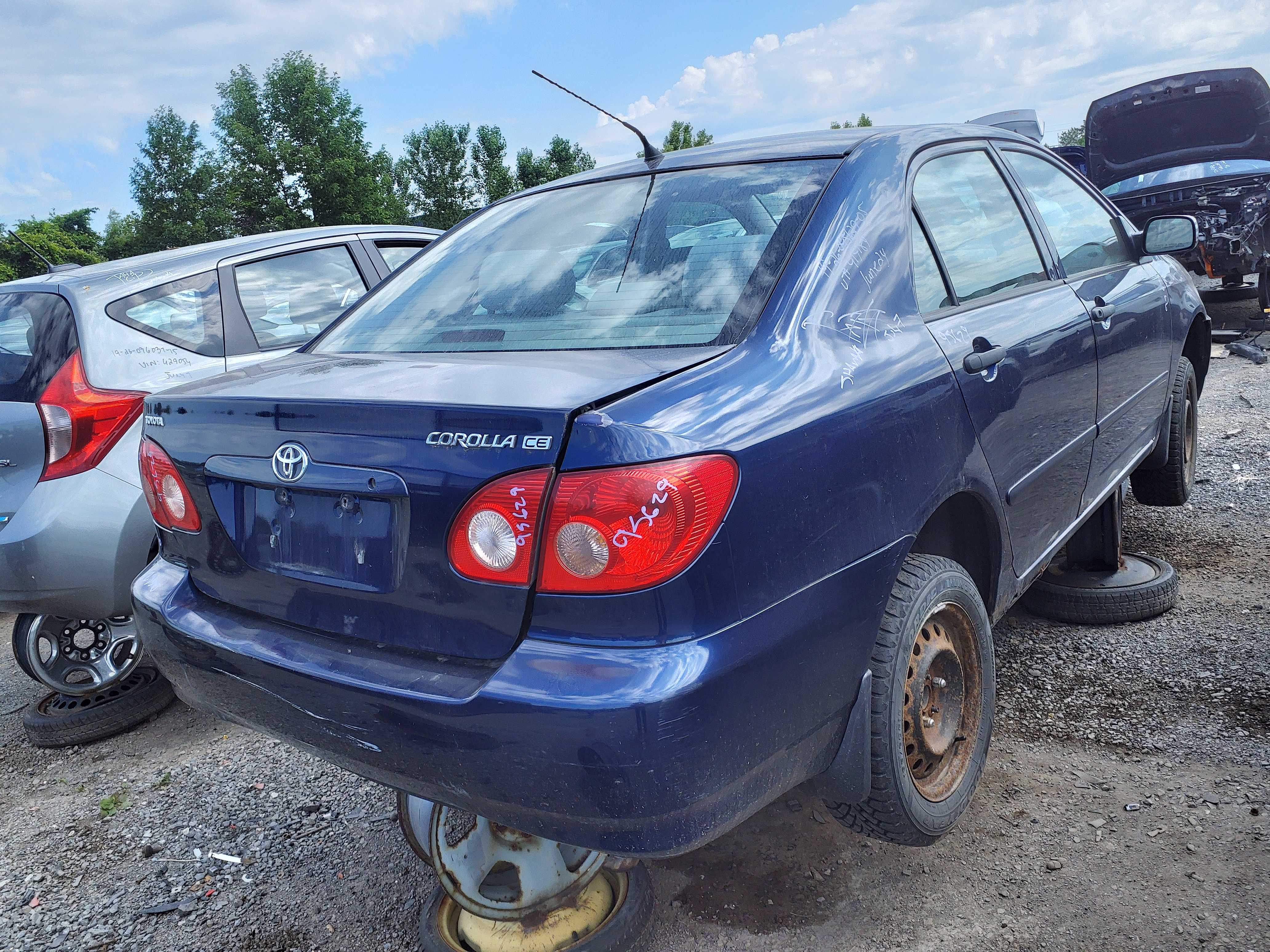 TOYOTA COROLLA 2005