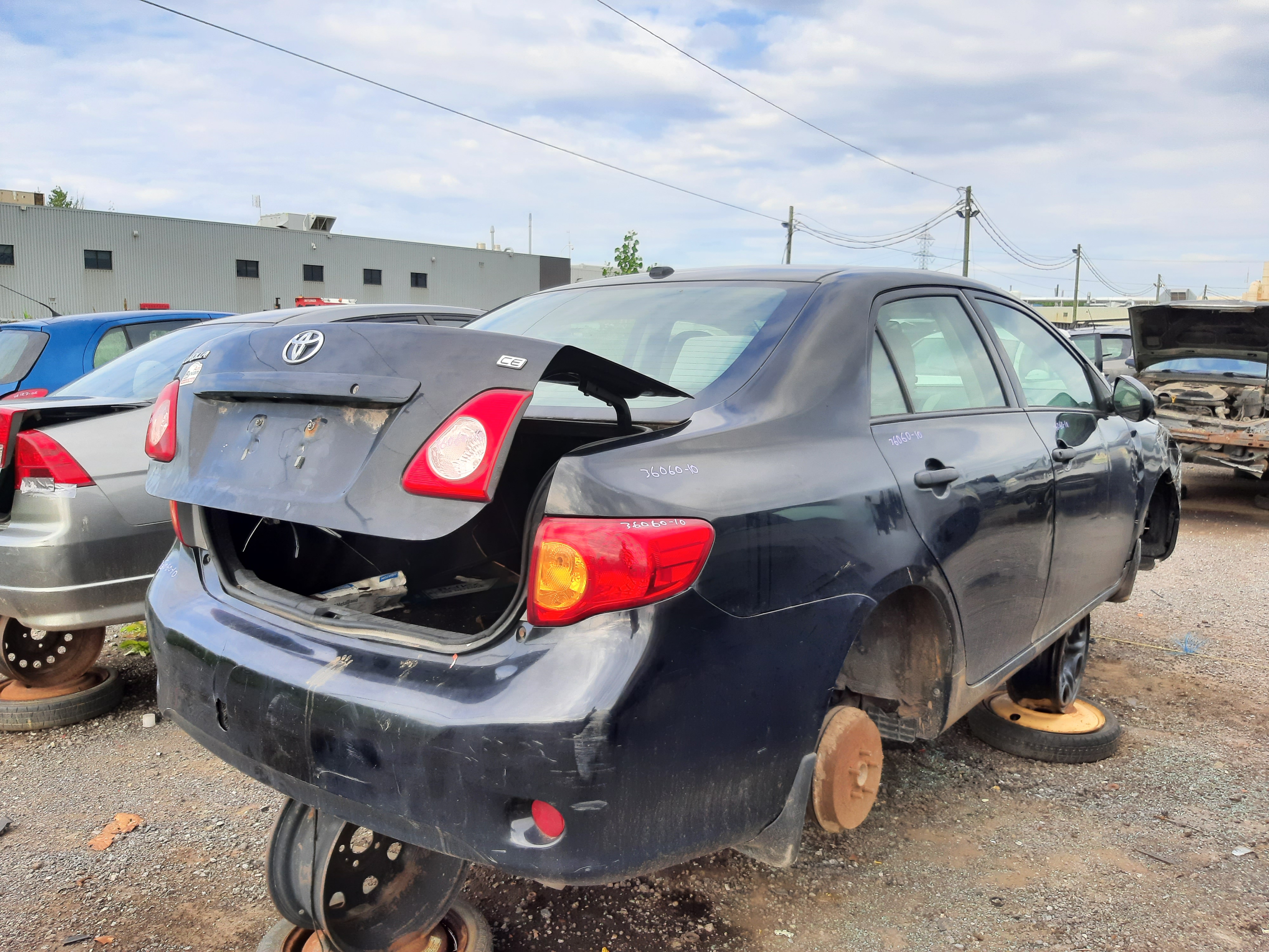 TOYOTA COROLLA 2010